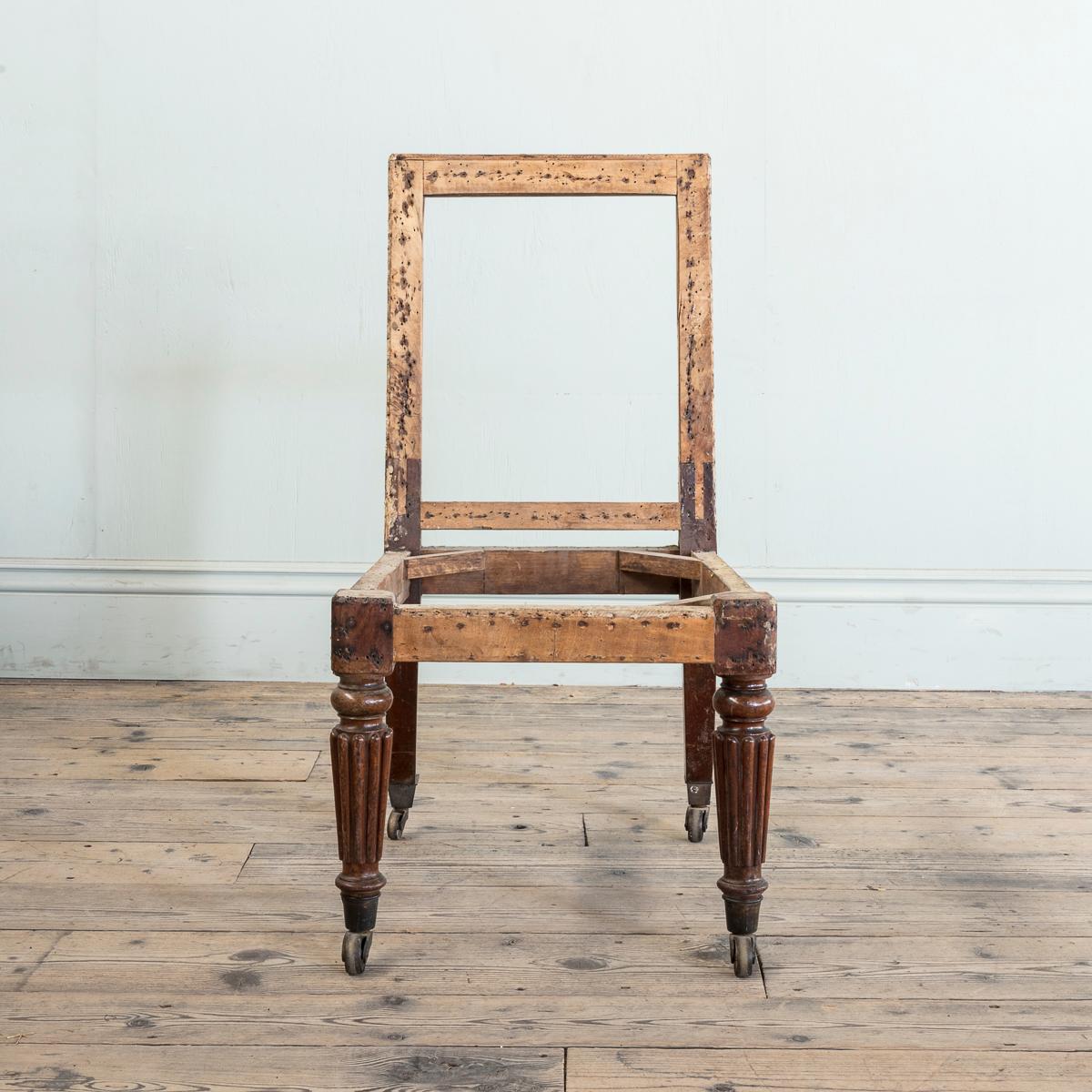 Anglais Chaise d'appoint en acajou du début du 19e siècle à la manière de Gillows en vente