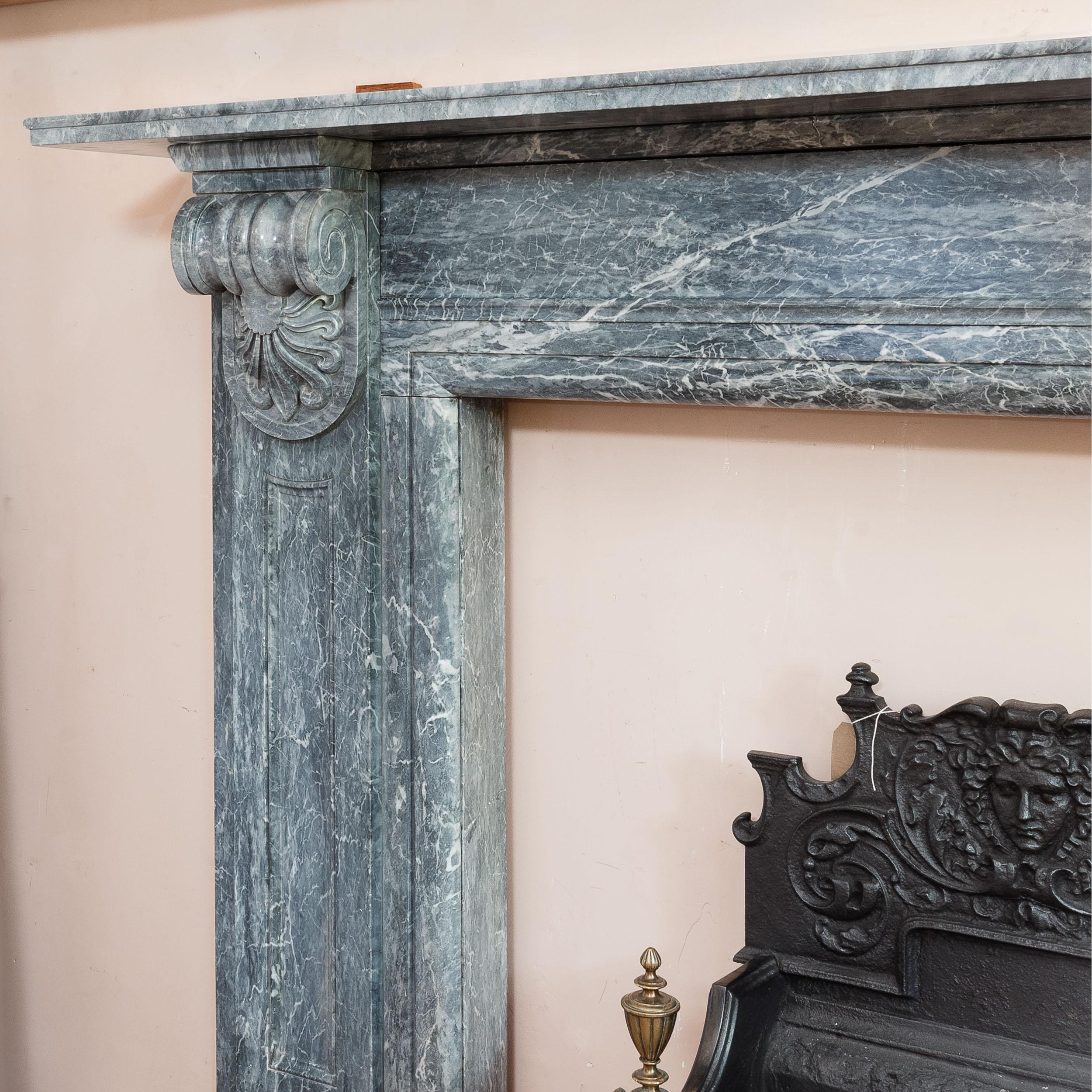 An Early 19th Century Neo-Grecian Bardiglio Marble Fireplace For Sale 1