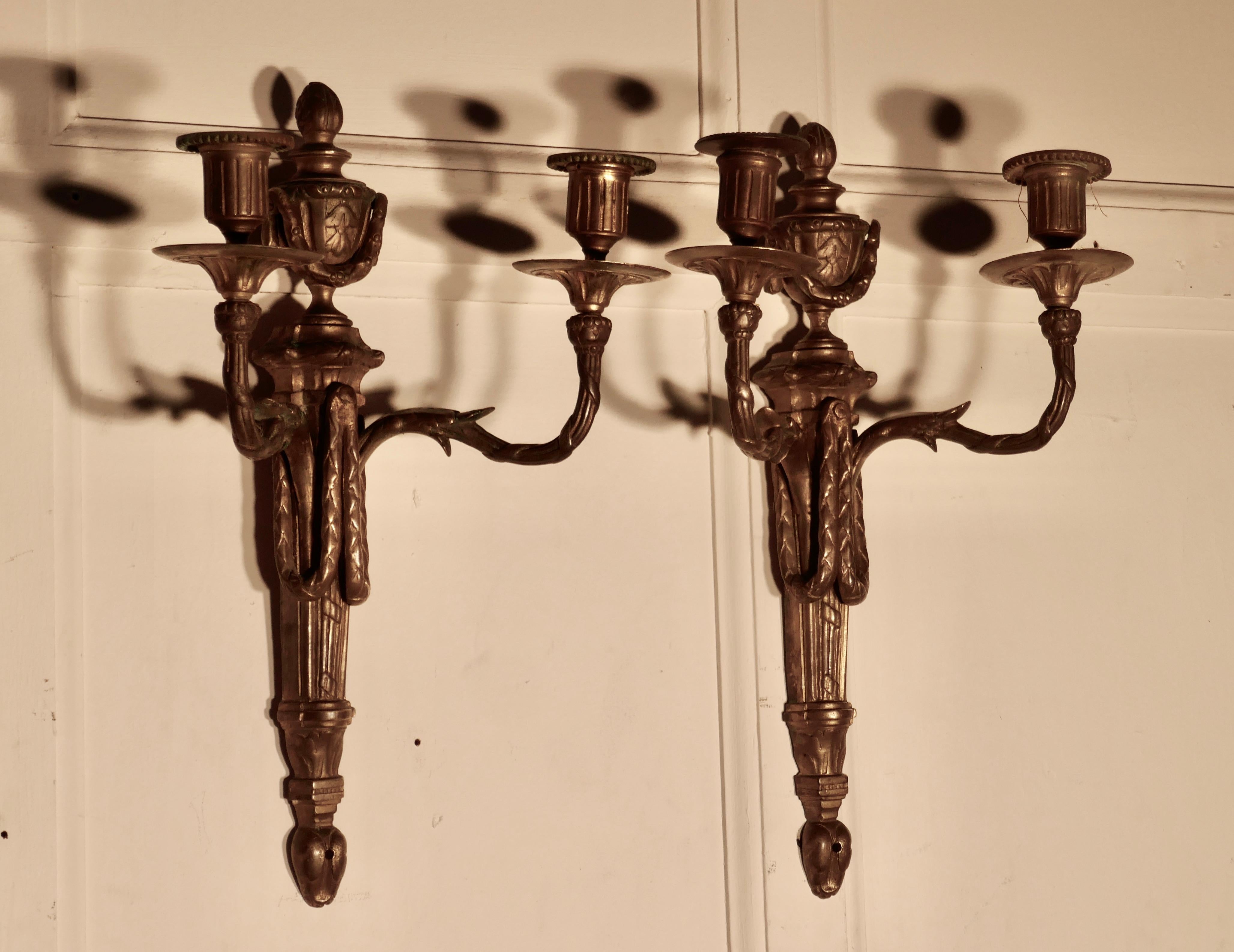 Baroque Early 19th Century Pair of French Brass Twin Wall Sconces For Sale