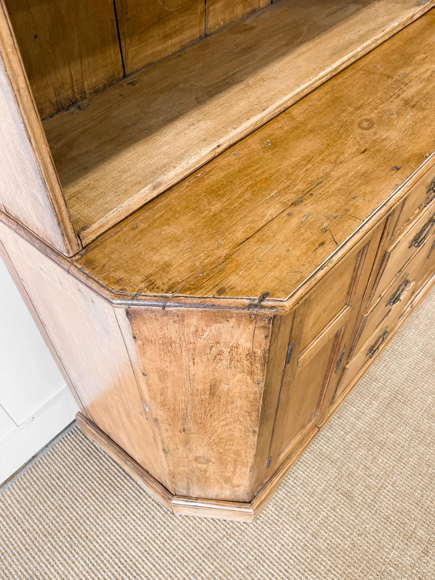 An Early 19th Century Pine Welsh Dresser or Cupboard with Chamfered Corners For Sale 8