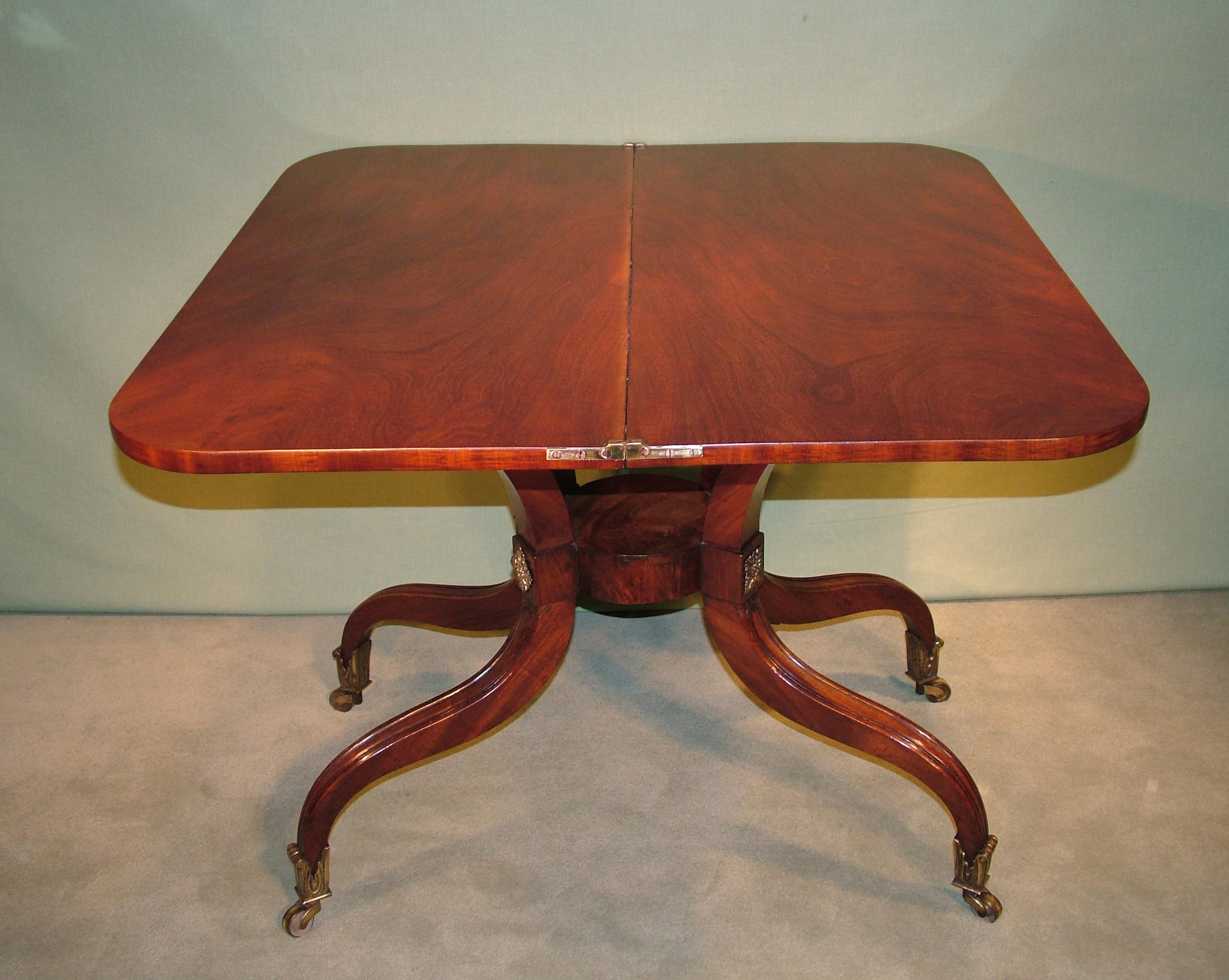 Polished Early 19th Century Regency Mahogany Tea Table For Sale