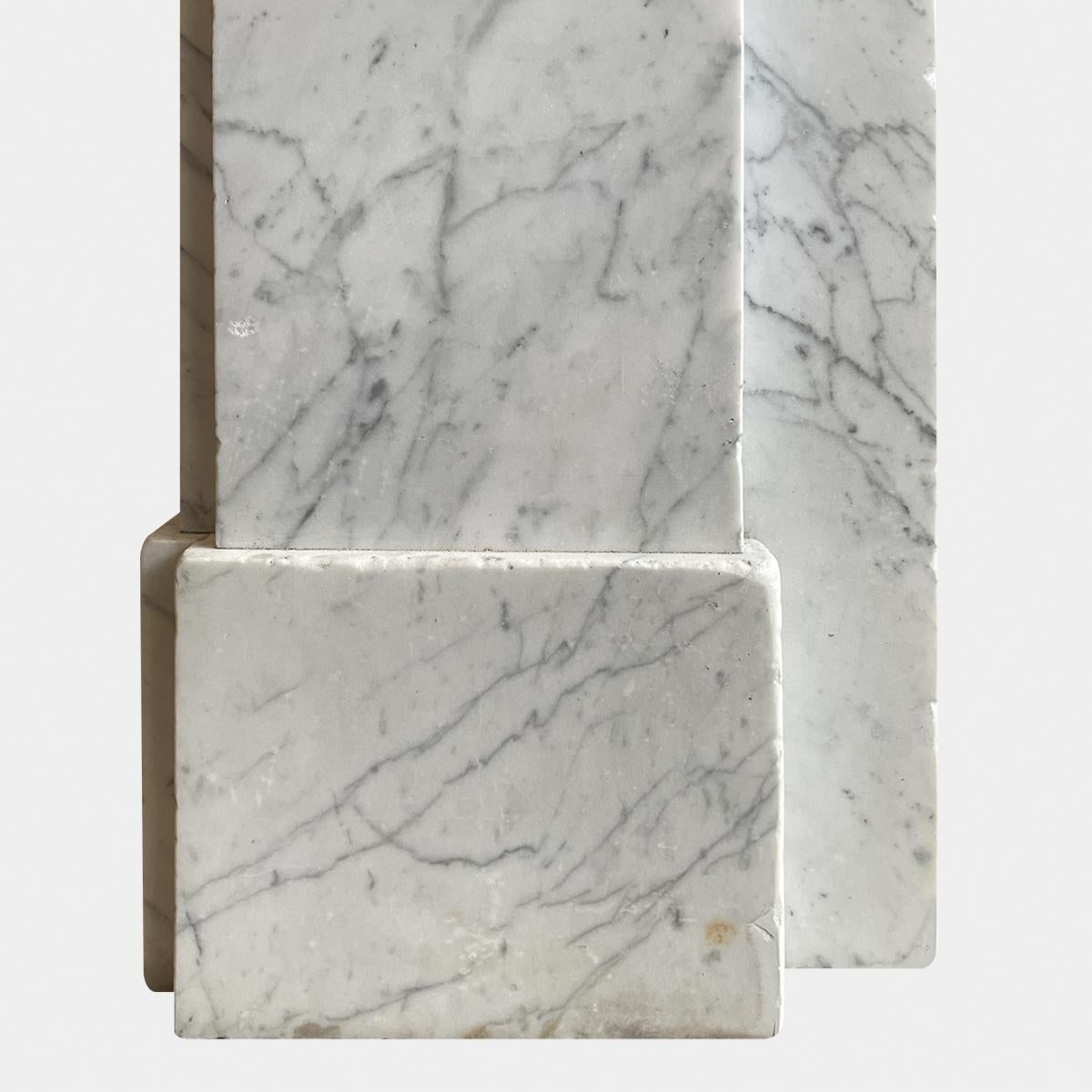 Early 19th Century Regency Marble Fireplace Mantel For Sale 2