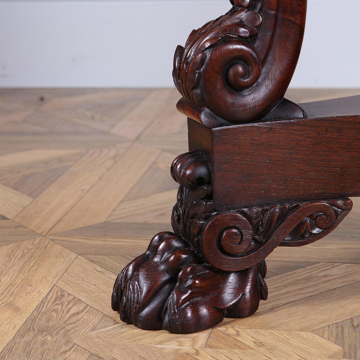 XIXe siècle Table à tambour en bois de rose de style Régence du début du 19e siècle  en vente