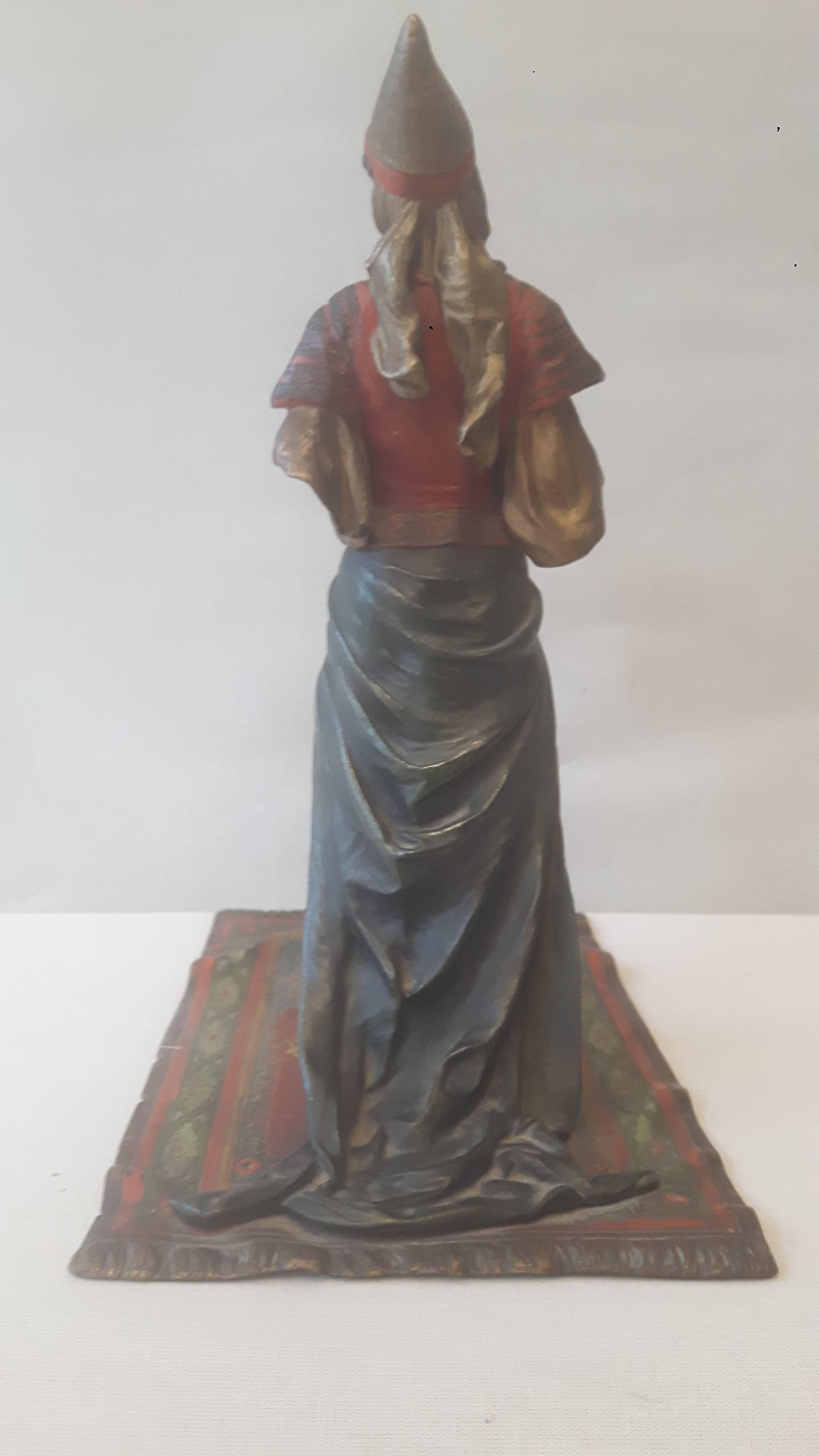 Art Nouveau Early 20th Century Cold Painted Bronze Figure of an Arab Lady For Sale