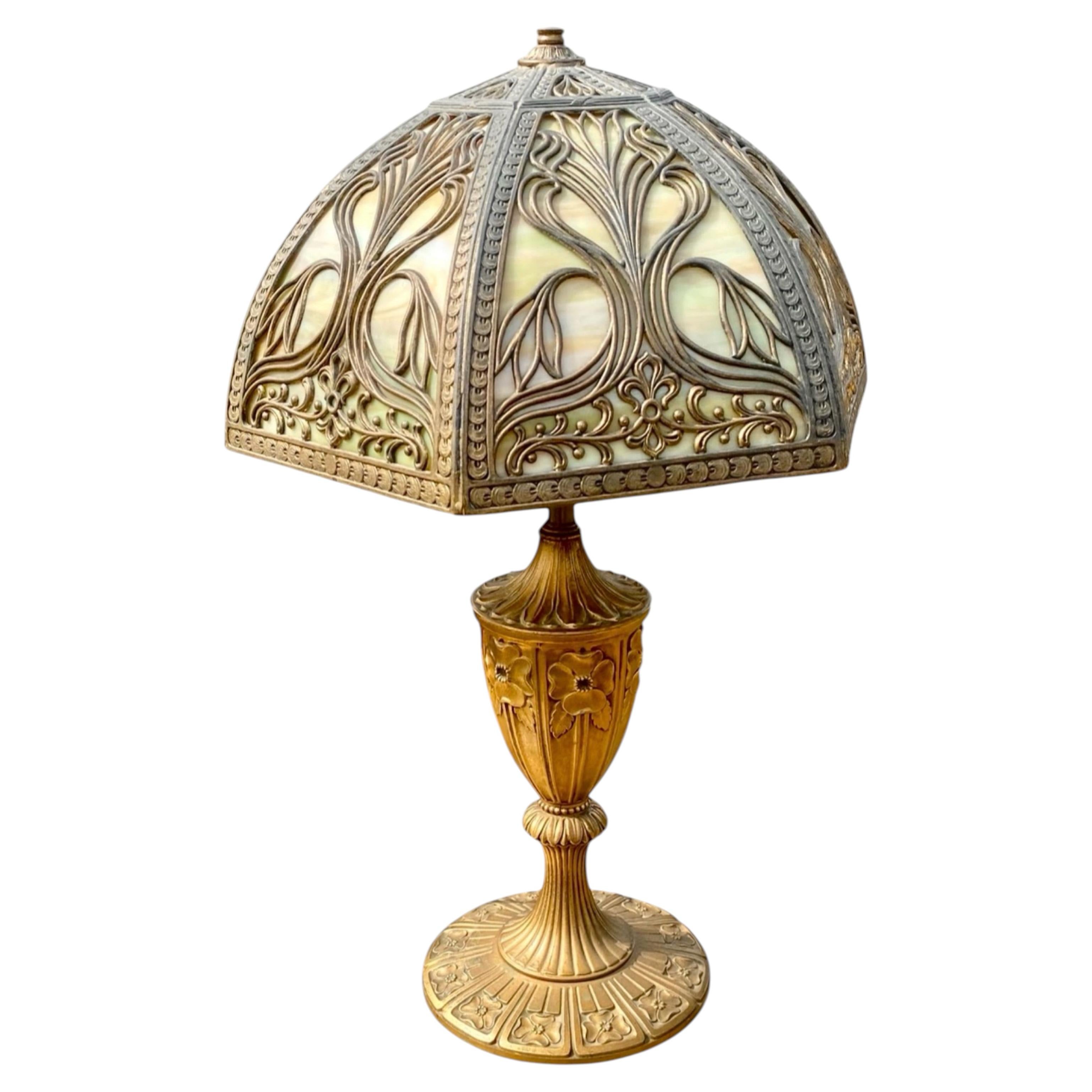 How do I identify a slag glass lamp?