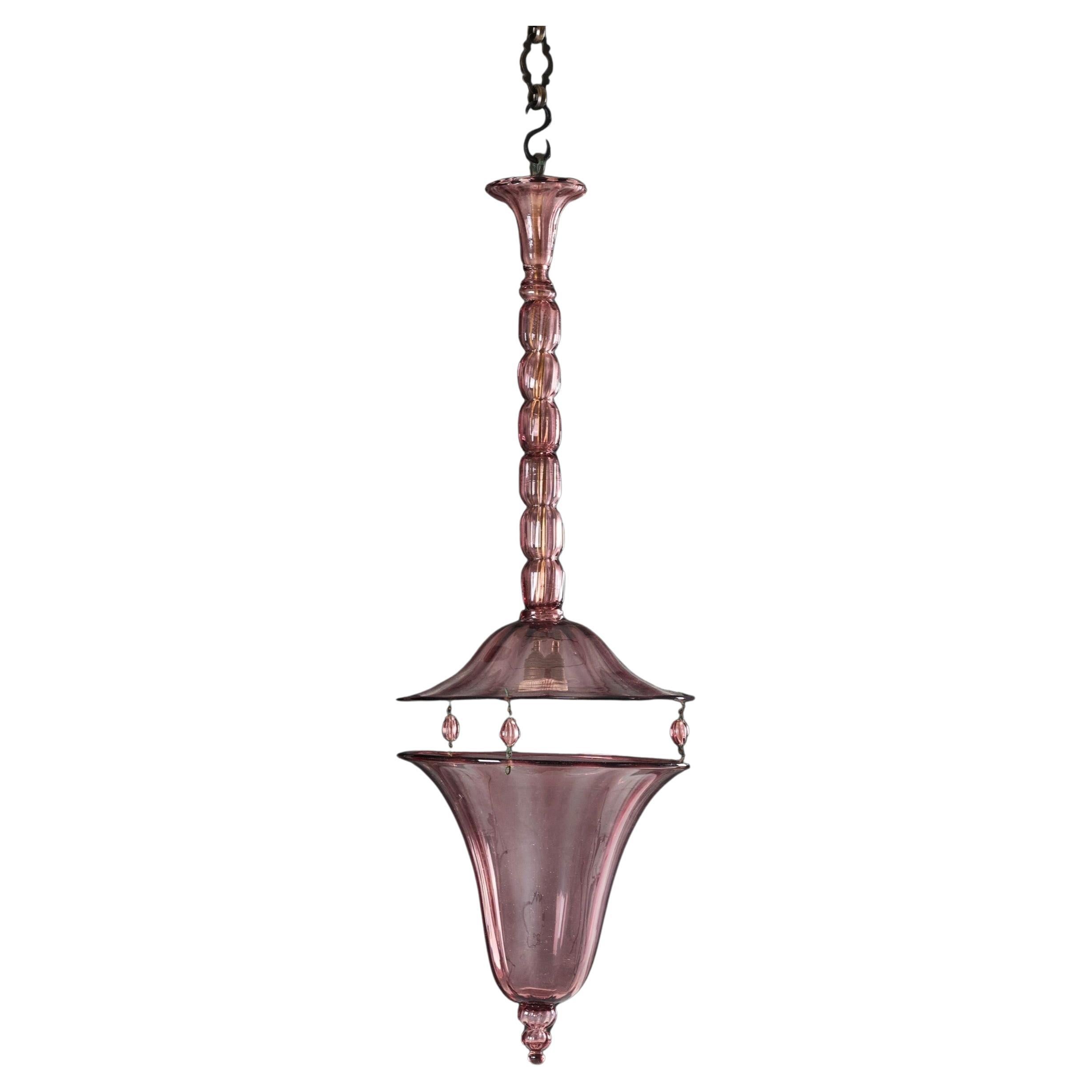 Lanterne suspendue en verre Murano améthyste du début du 20e siècle par Venini. en vente