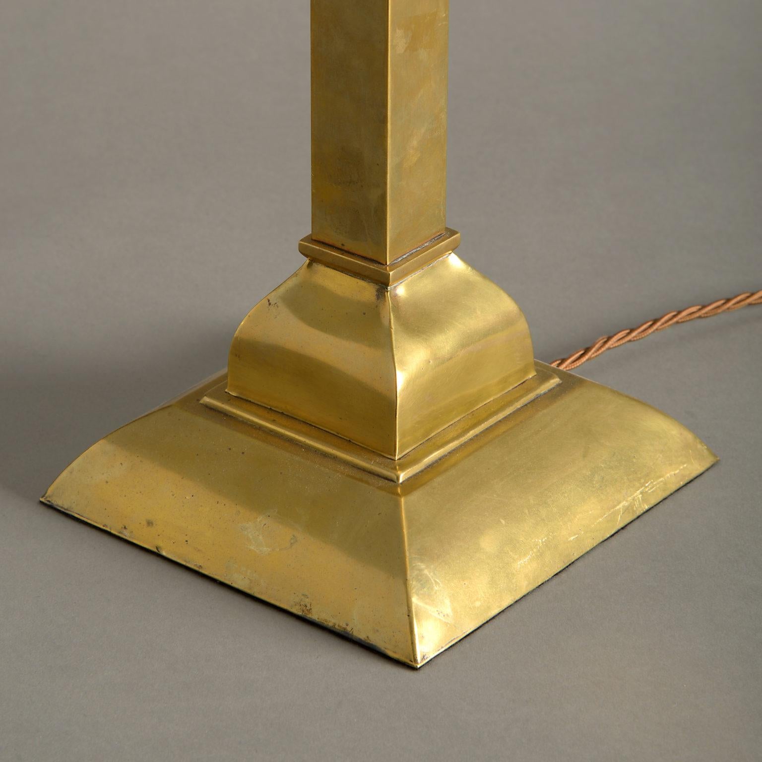 English Early 20th Century Brass Table Lamp