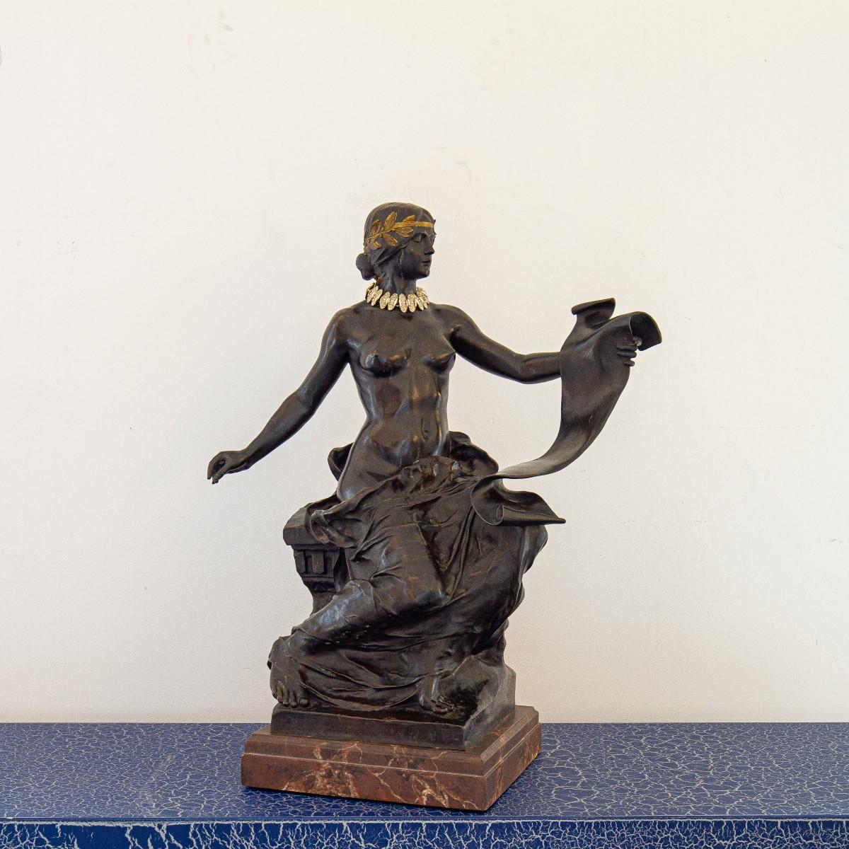 Early 20th Century Bronze of an Allegorical Figure by Georges Bareau In Good Condition In Donhead St Mary, Wiltshire