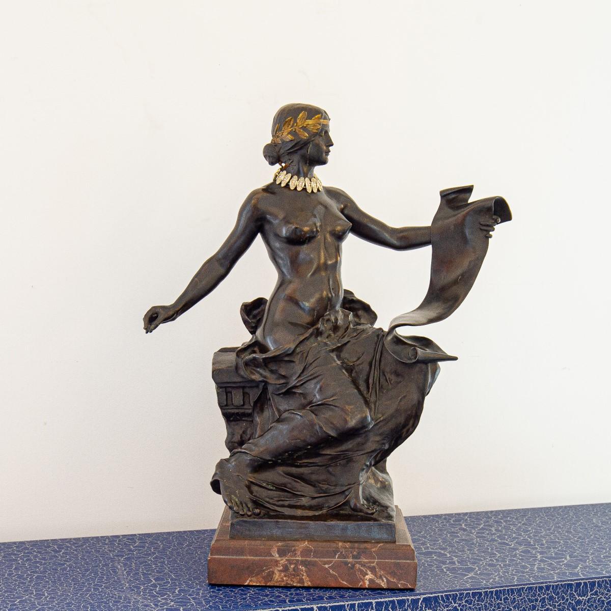Early 20th Century Bronze of an Allegorical Figure by Georges Bareau 2