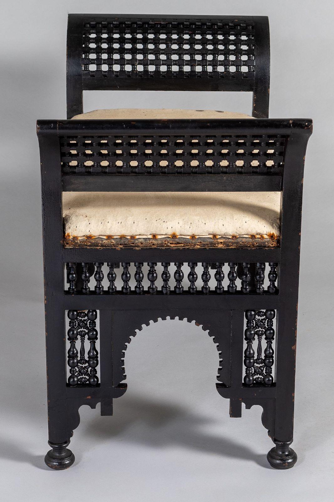 An Early 20th Century Ebonised Moorish Window Bench Seat - Liberty & Co In Good Condition In Llanbrynmair, GB