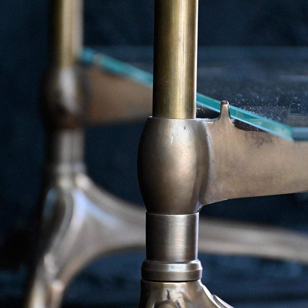 An Early 20th Century French Bistro Bonze Display In Excellent Condition In London, GB