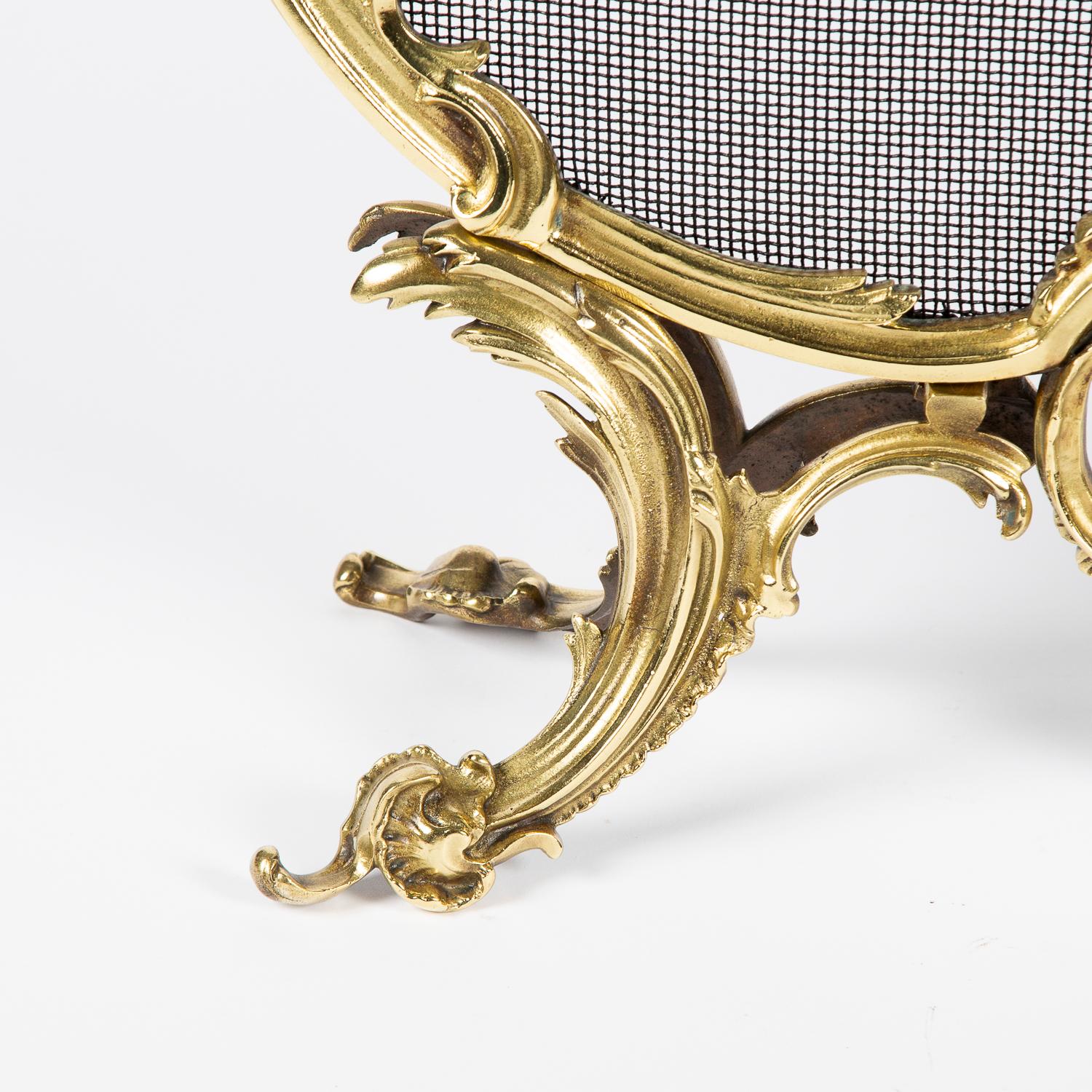 Early 20th Century French Louis XV Style Gilt Brass Fire Screen 6