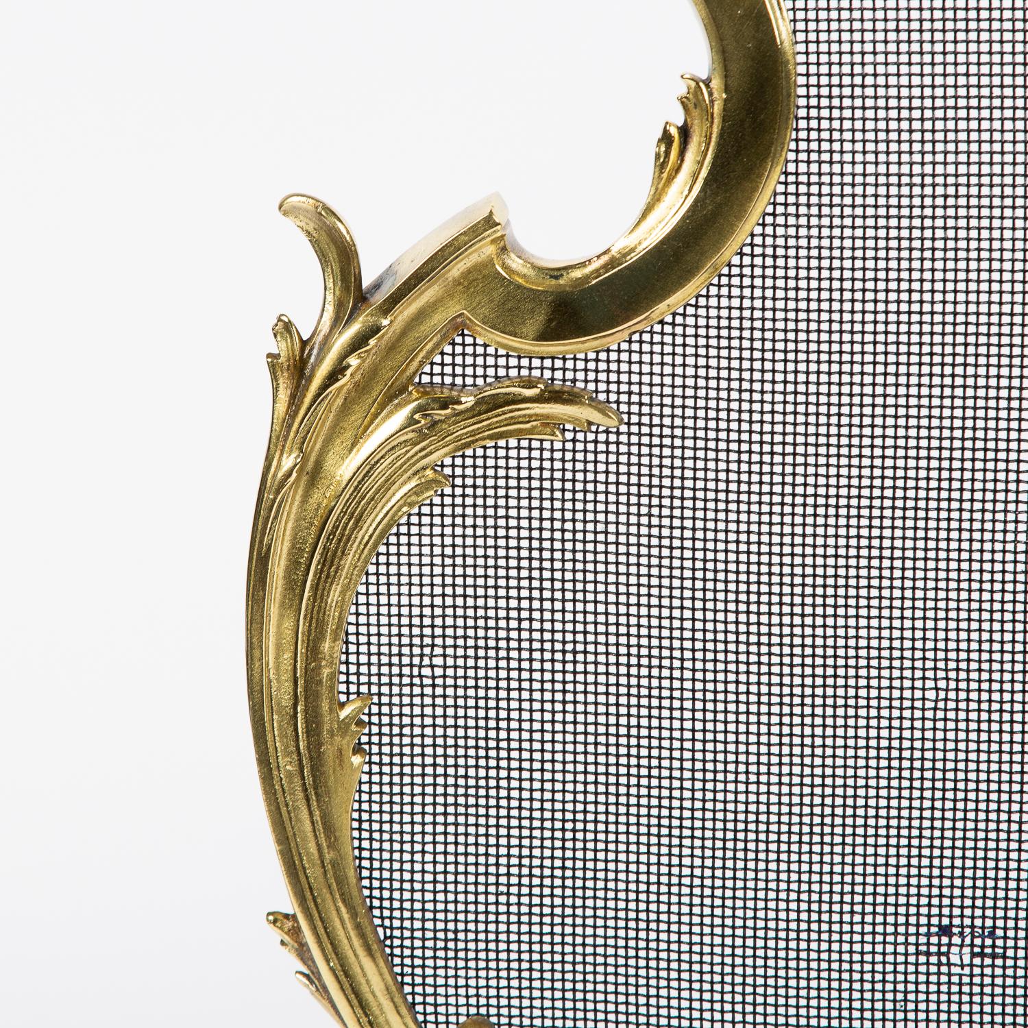 Early 20th Century French Louis XV Style Gilt Brass Fire Screen 5