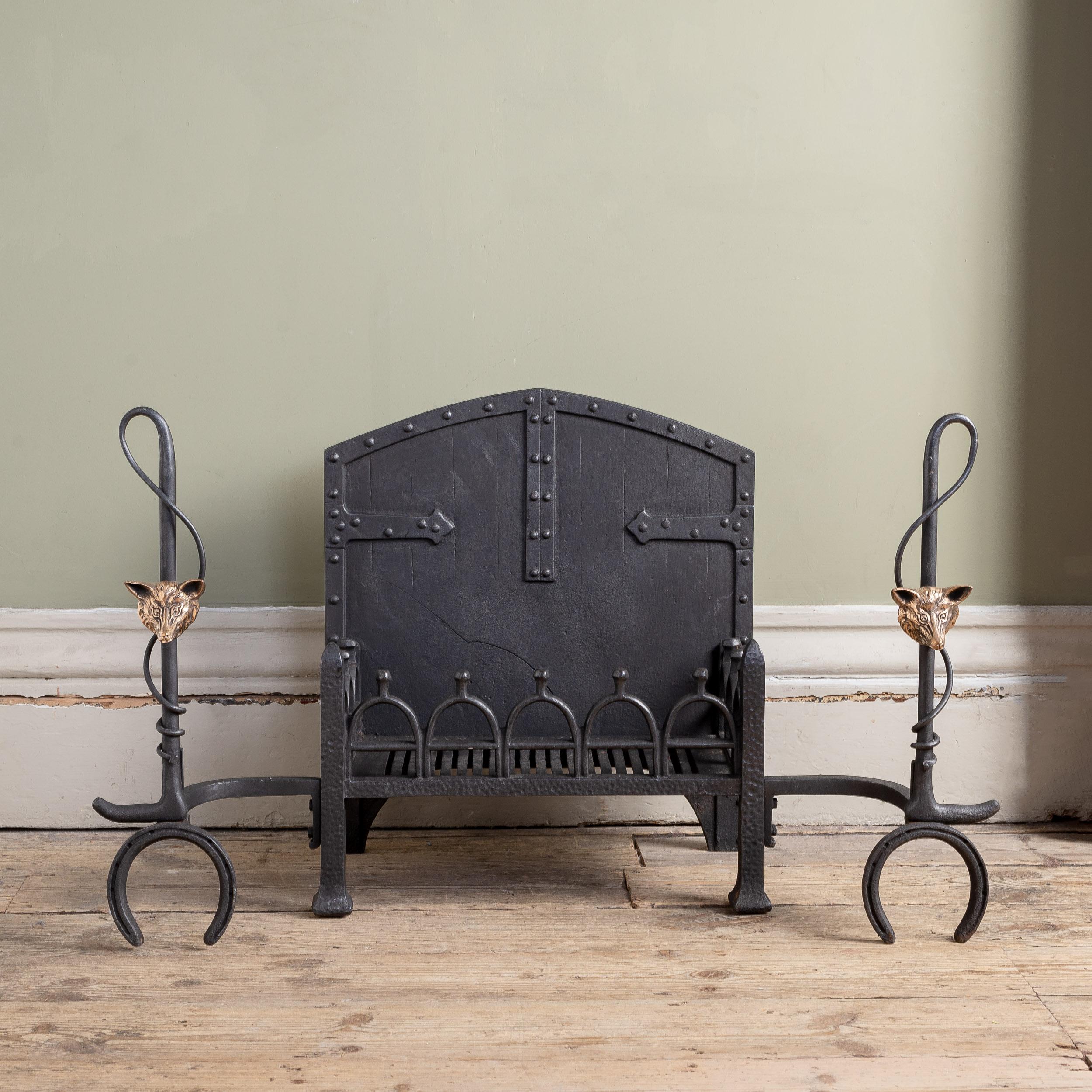Grille de foyer en fer et en bronze du début du 20e siècle Bon état - En vente à London, GB