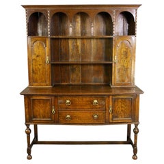 An Early 20th century Oak Welsh Hutch dresser and rack