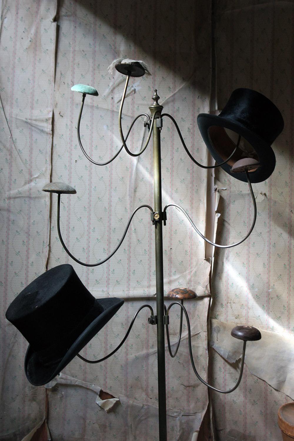 Early 20th Century Brass Millinery Hat Stand, Annie Gold, French Milliner In Fair Condition In Bedford, Bedfordshire