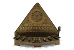 Lámpara de Janucá de Bezalel, Jerusalén, hacia 1920