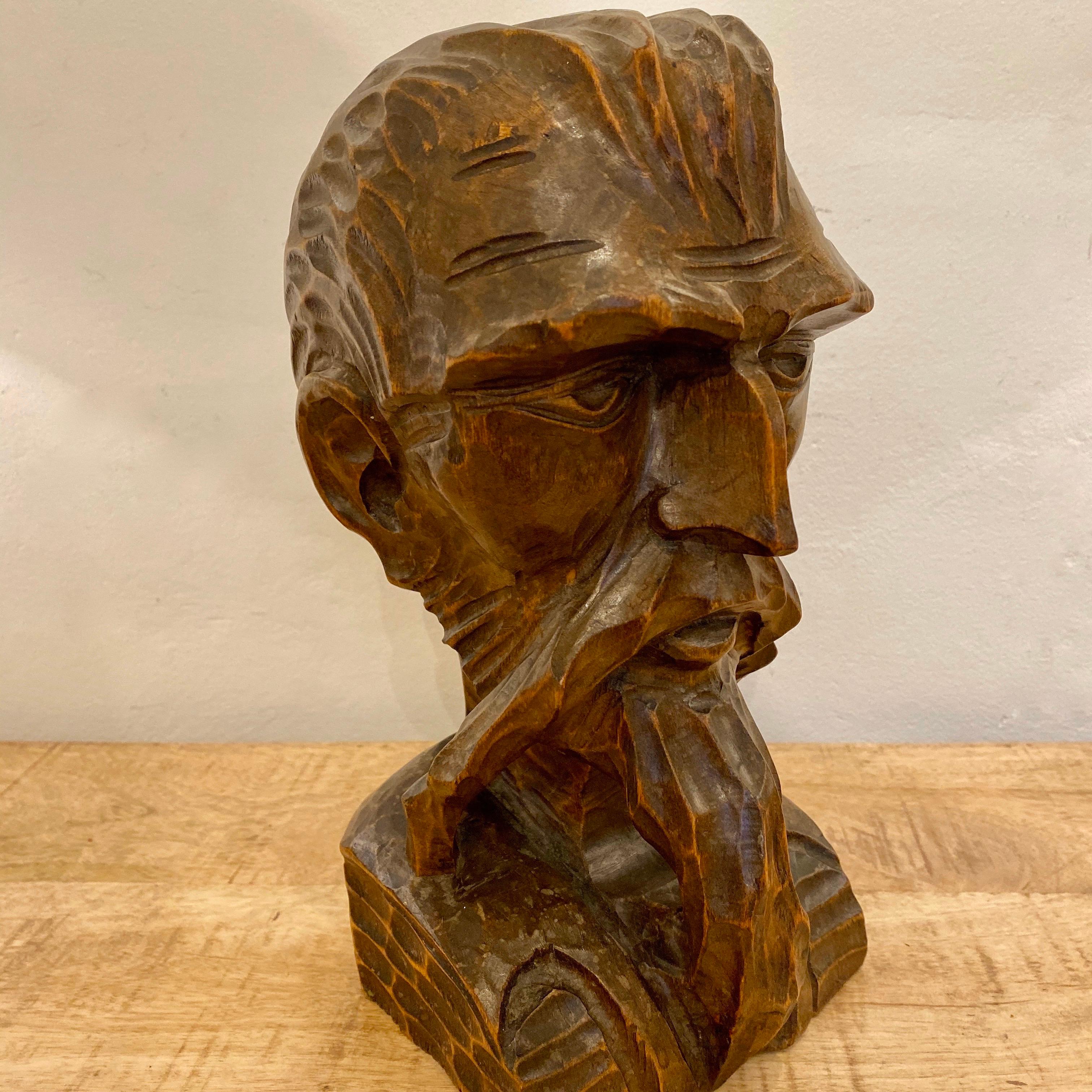 Hand-Carved Early 20th Century Folk Art Carved Bust of a Bearded Gentleman For Sale