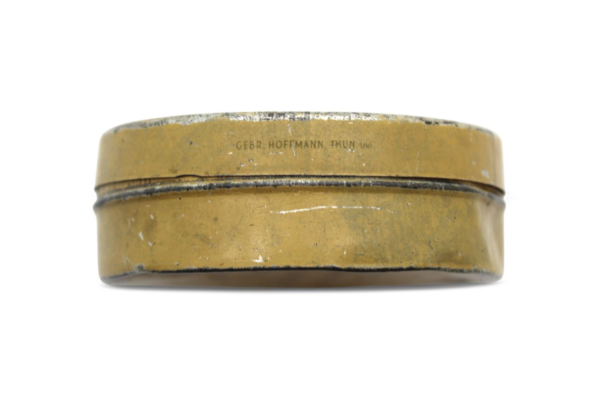 An Early Charity Container from an Agudath Israel Convention In Good Condition For Sale In New York, NY