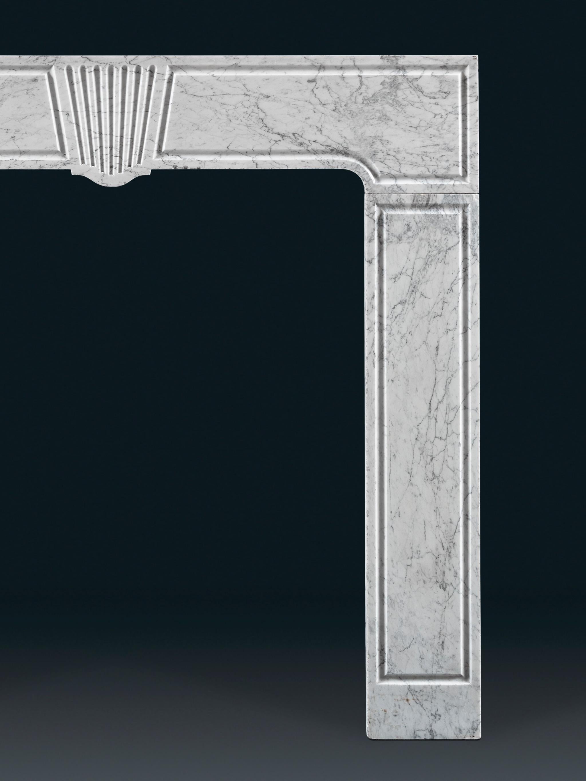 English An Early Eighteenth Century Carrara Marble Fireplace of Geometric Form For Sale