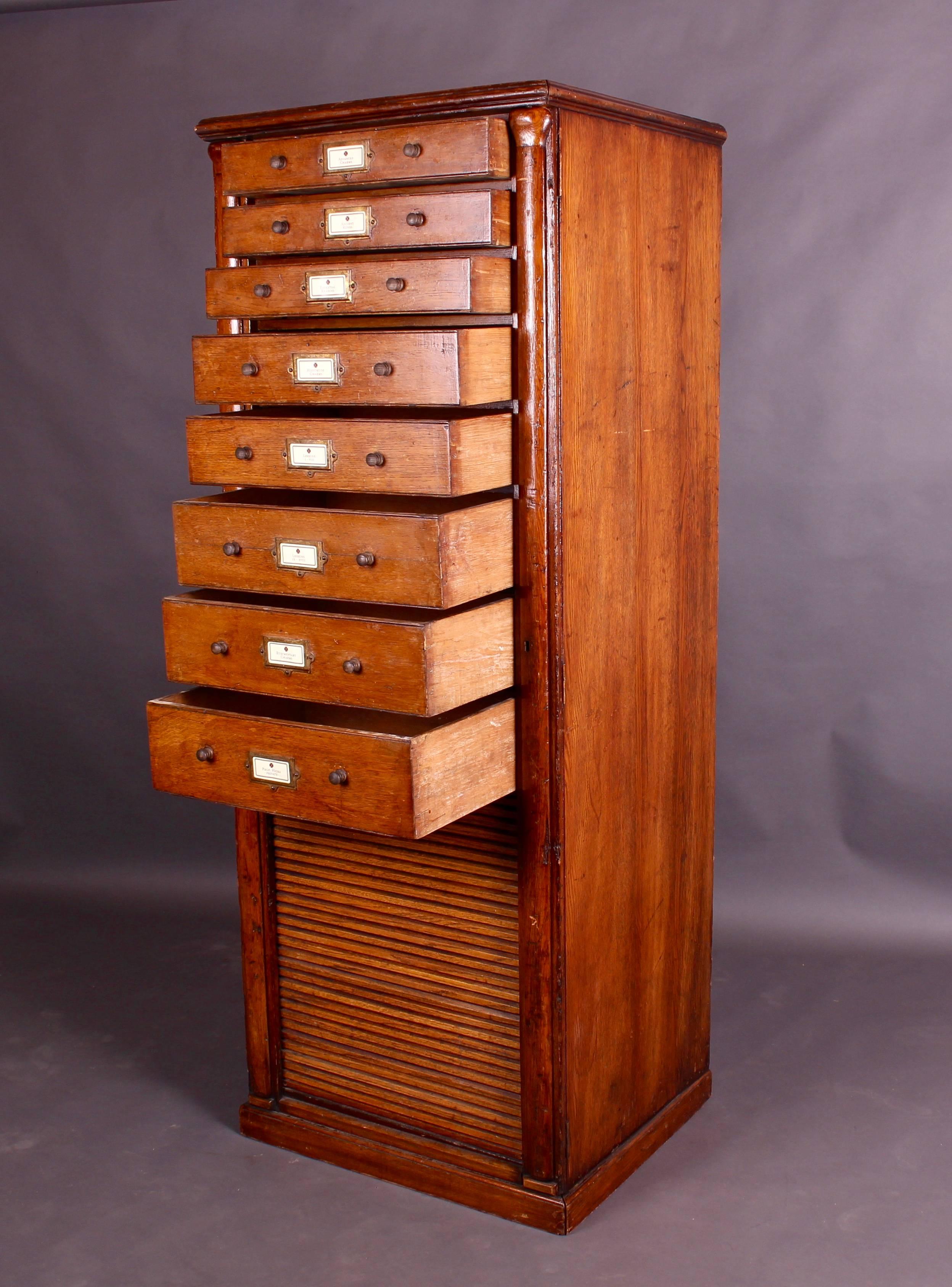 Edwardian English Oak Filing Cabinet or Chest of Drawers, circa 1910