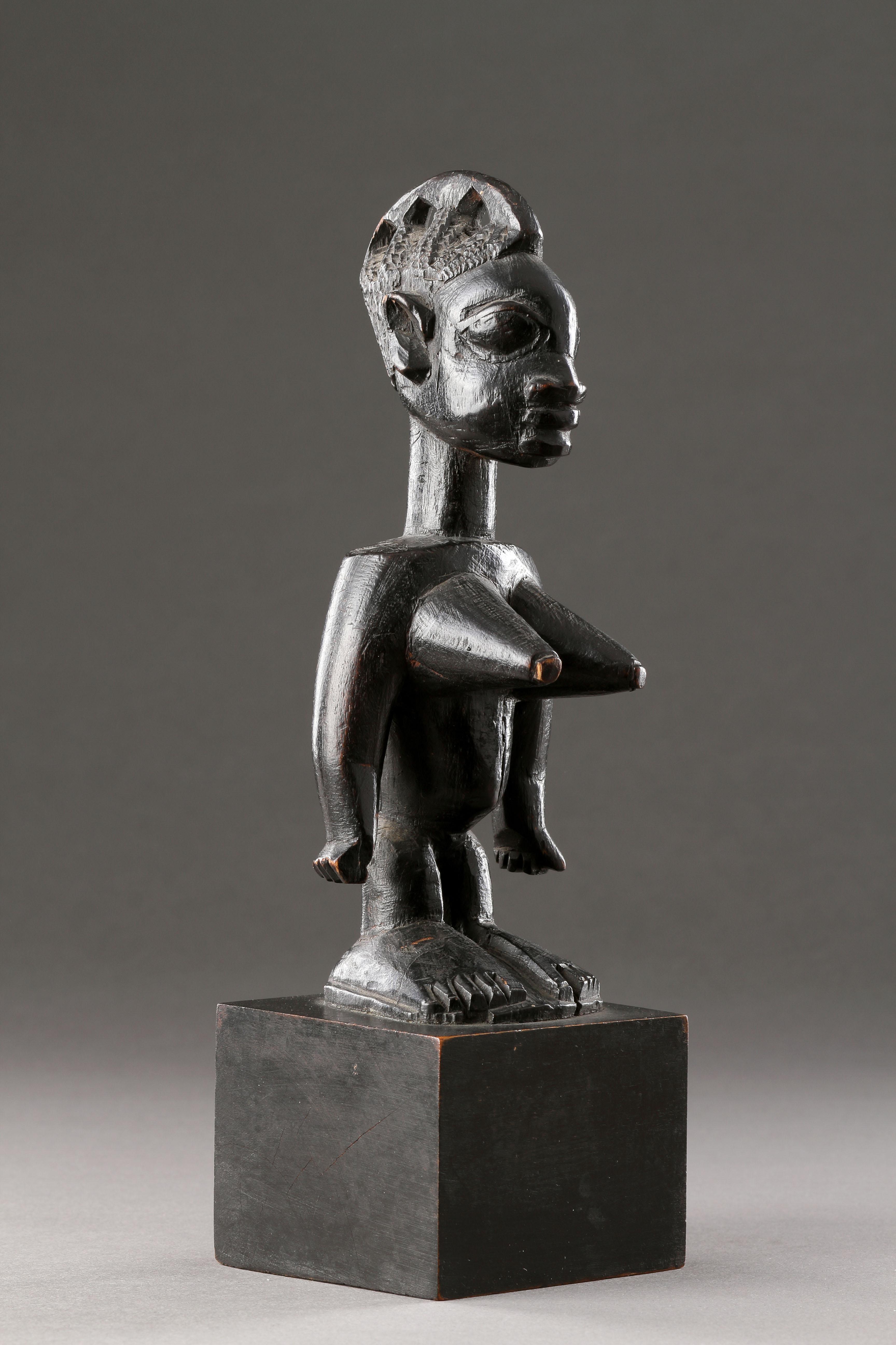 Un primer grupo de cuatro figuras africanas expuesto en Nueva York, septiembre de 1935 en venta 4