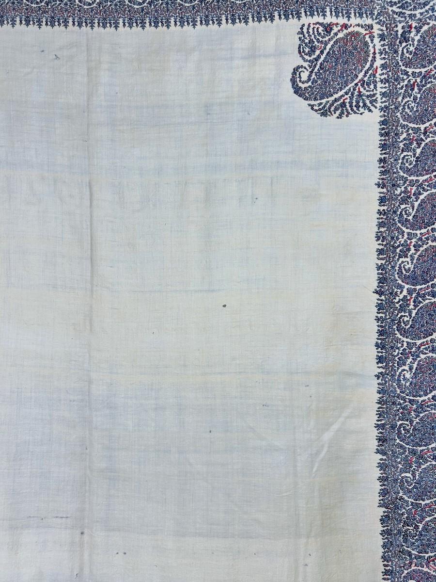 An Early Indian Kashmir Kani weave shawl - East India Companies Circa 1810 For Sale 6