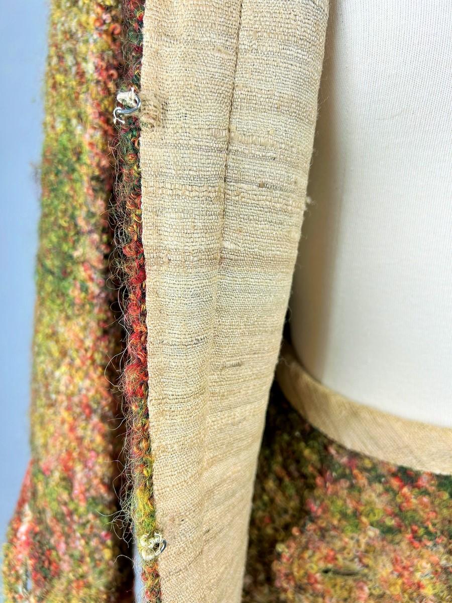 Un tailleur jupe Mademoiselle Chanel Couture en Mohair écossais Circa 1955-1960 en vente 5