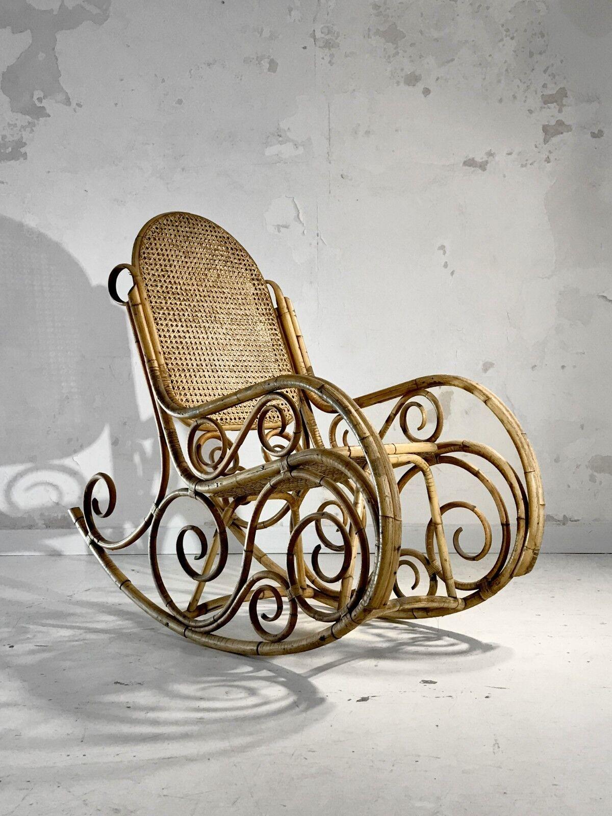 An important, very spectacular and charming free-form rocking-chair, Art-Nouveau, Art-Deco, Neo-Classical, Shabby-Chic, Free-Form, bamboo structures and cane seat, by Thonet, France 1900.

This sculptural seat is a pleasure to practice, but also to