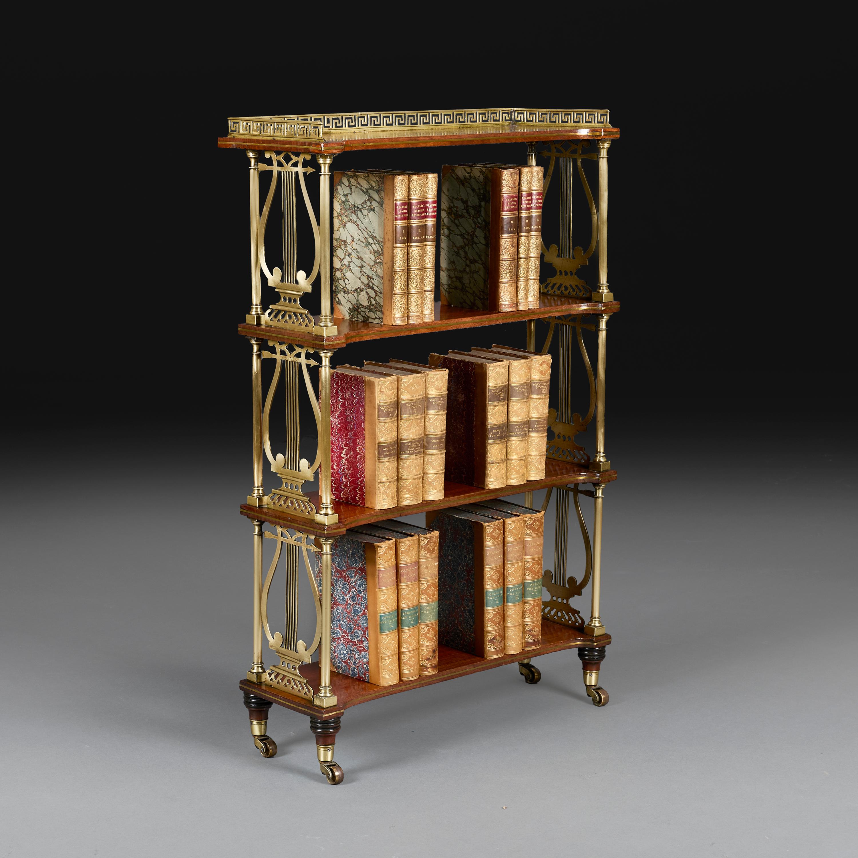 Una estantería para biblioteca de principios del siglo XIX en Bueno estado para la venta en London, GB