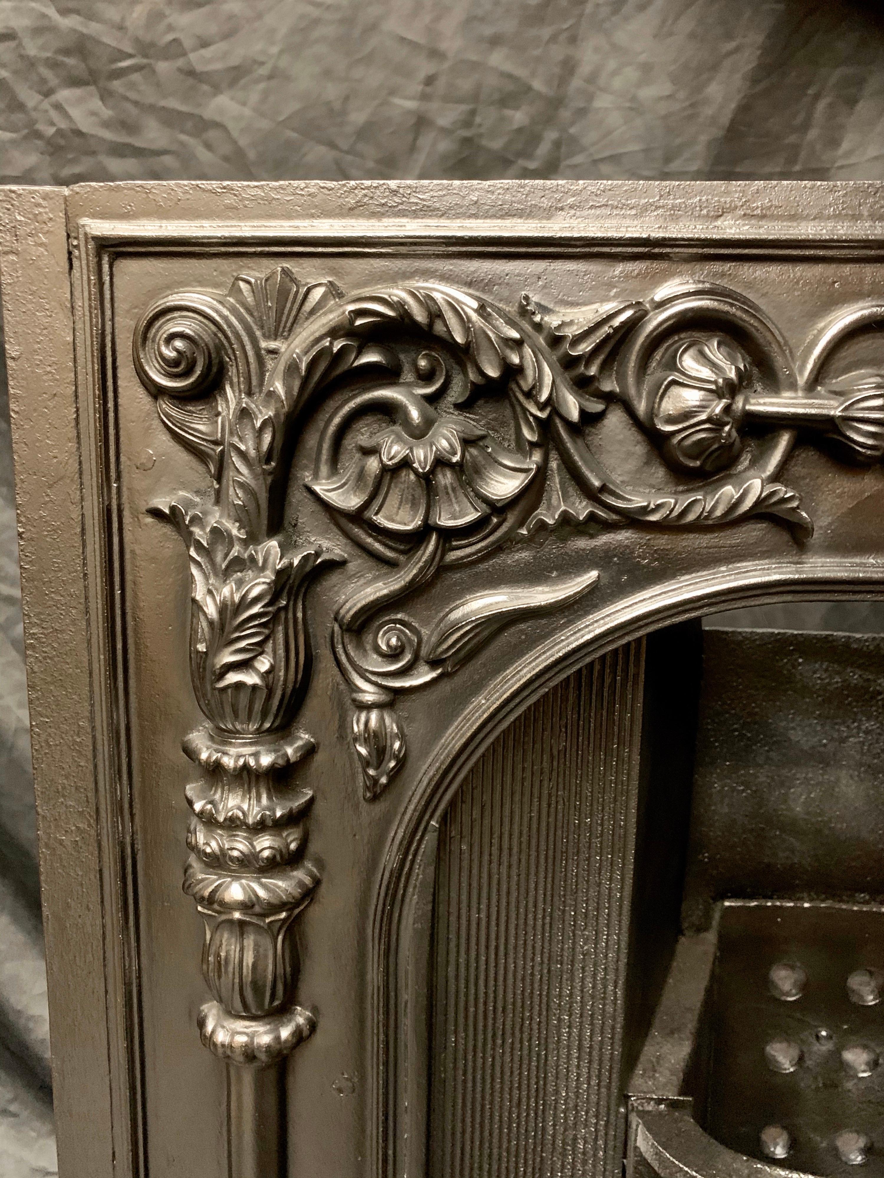 Early Scottish 19th Century Victorian Cast Iron Fireplace Insert For Sale 4