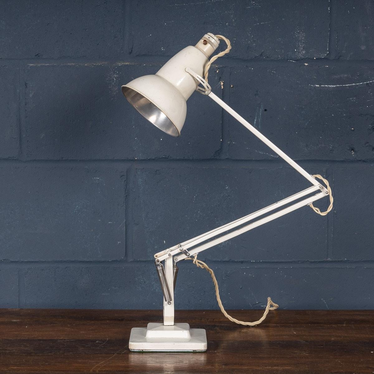 Early Two-Step Herbert Terry Anglepoise Lamp, Model 1227, England, circa 1970 In Good Condition For Sale In Royal Tunbridge Wells, Kent