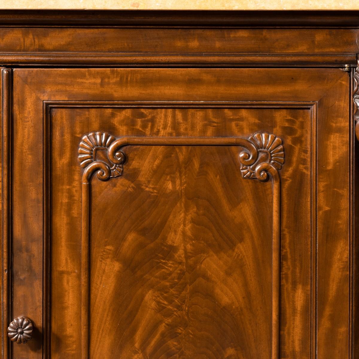 Mid-19th Century Early Victorian Two-Door Mahogany Side Cabinet Attributed to Gillows For Sale