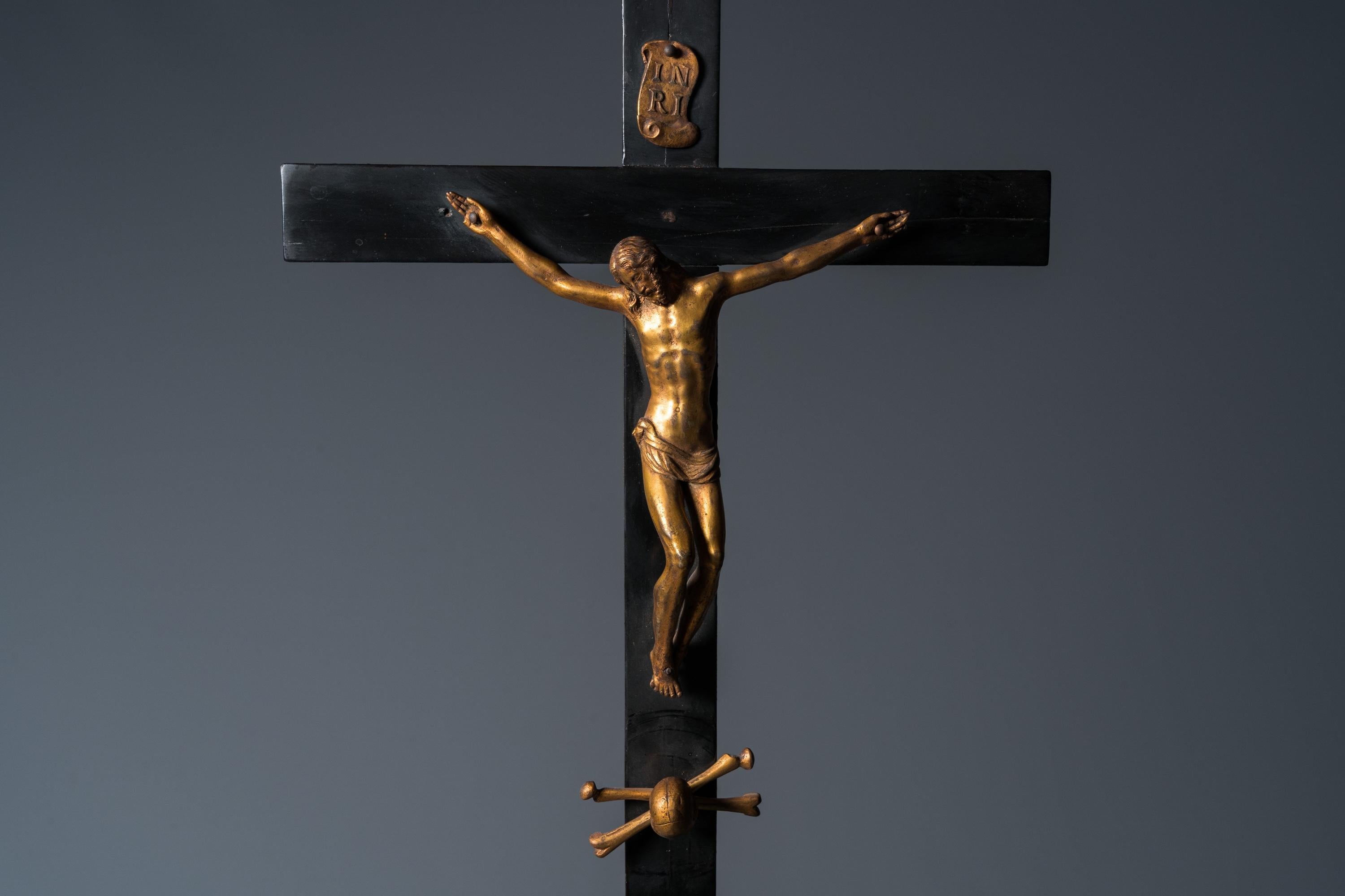 Ebony Wood and Gilt Bronze Reliquary Altar Cross After Giambologna For Sale 3