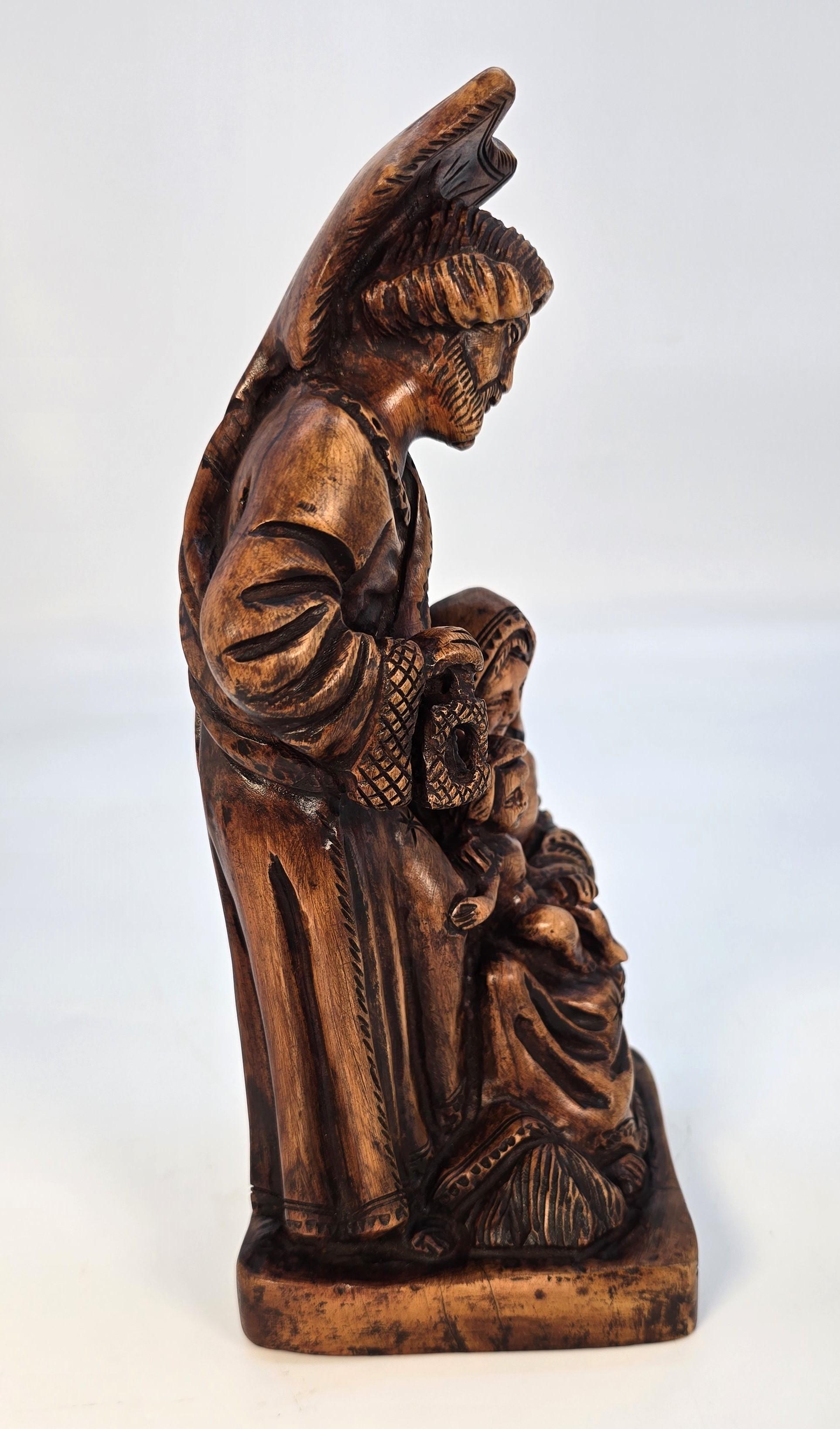 Groupe de personnages ecclésiastiques italiens en bois d'olivier sculpté, vers 1880 en vente 1