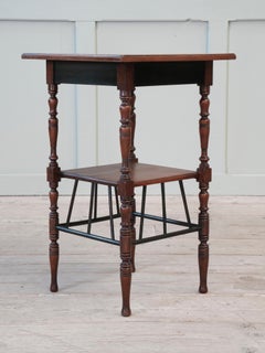 Table d'appoint Edward William Godwin