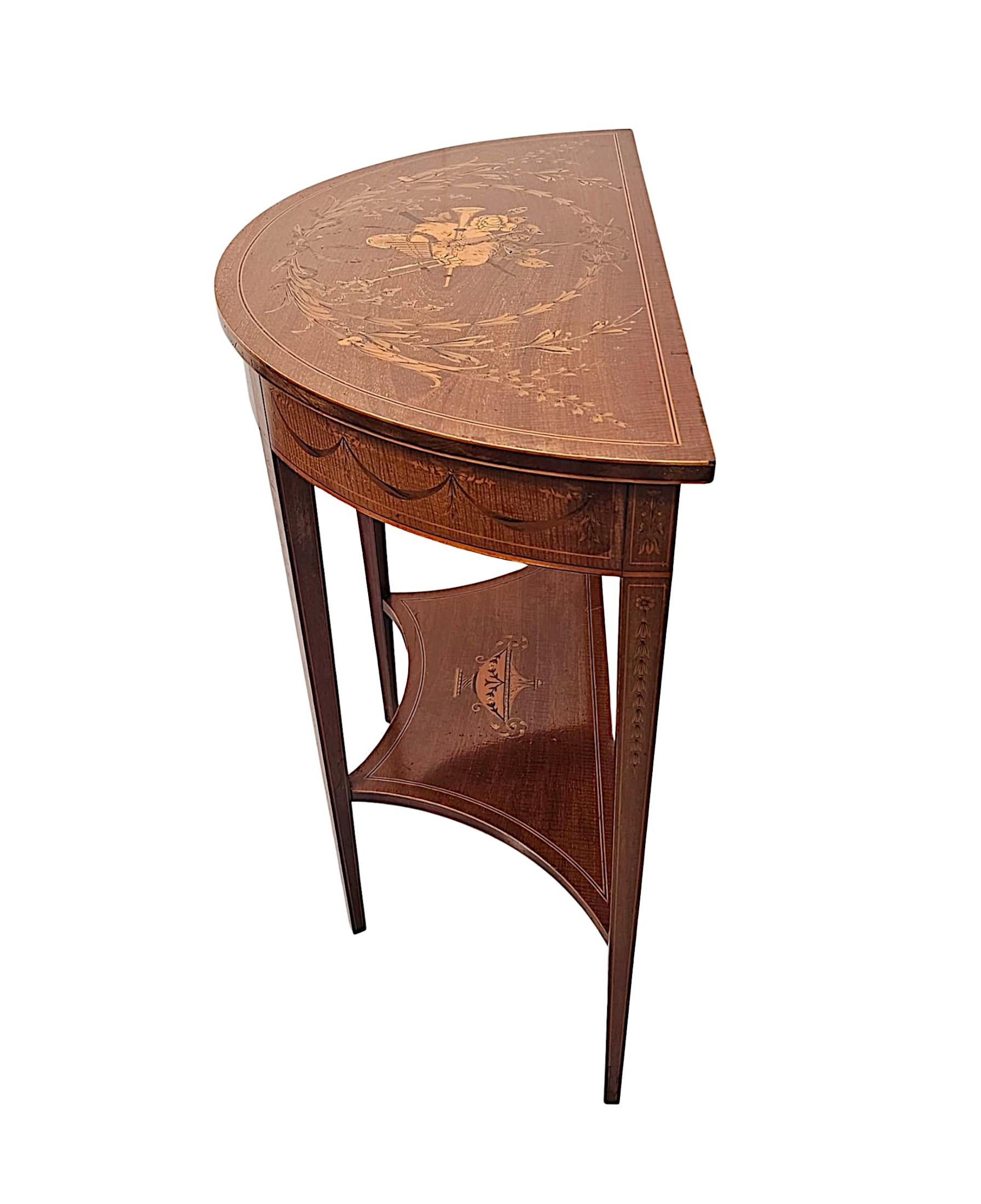 Table d'entrée édouardienne Demilune attribuée à Edward and Roberts'e Bon état - En vente à Dublin, IE