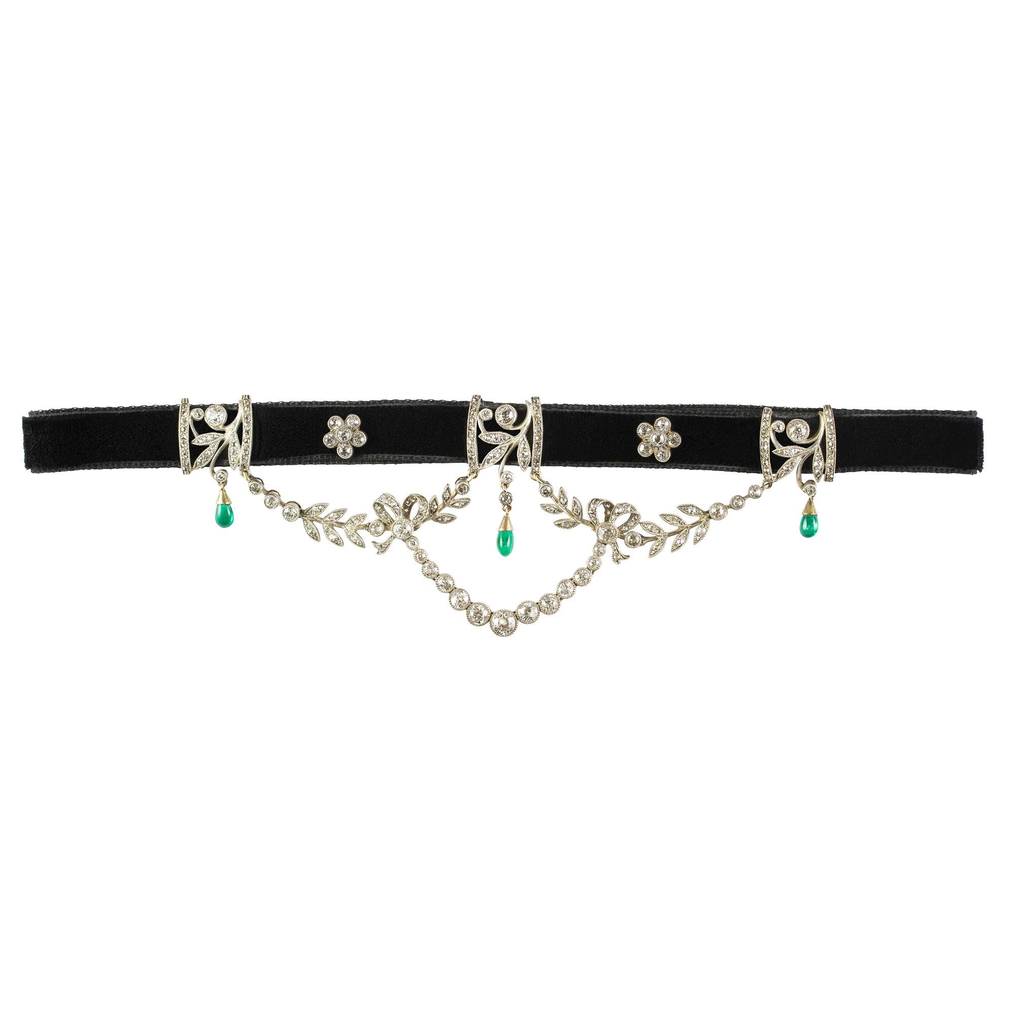Feston-Swag-Halskette aus edwardianischem Diamant und Smaragd (Brillantschliff) im Angebot