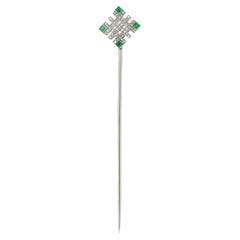 An Edwardian diamond and emerald stick-pin