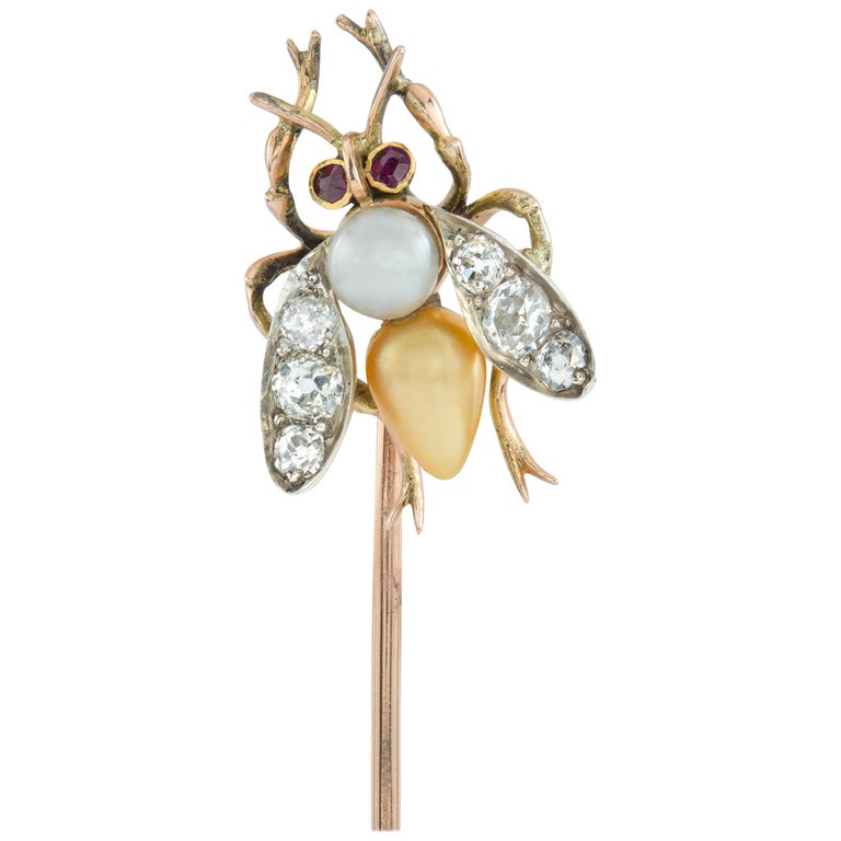 Edwardian Natural Pearl and Diamond-Set Bee Stick Pin For Sale