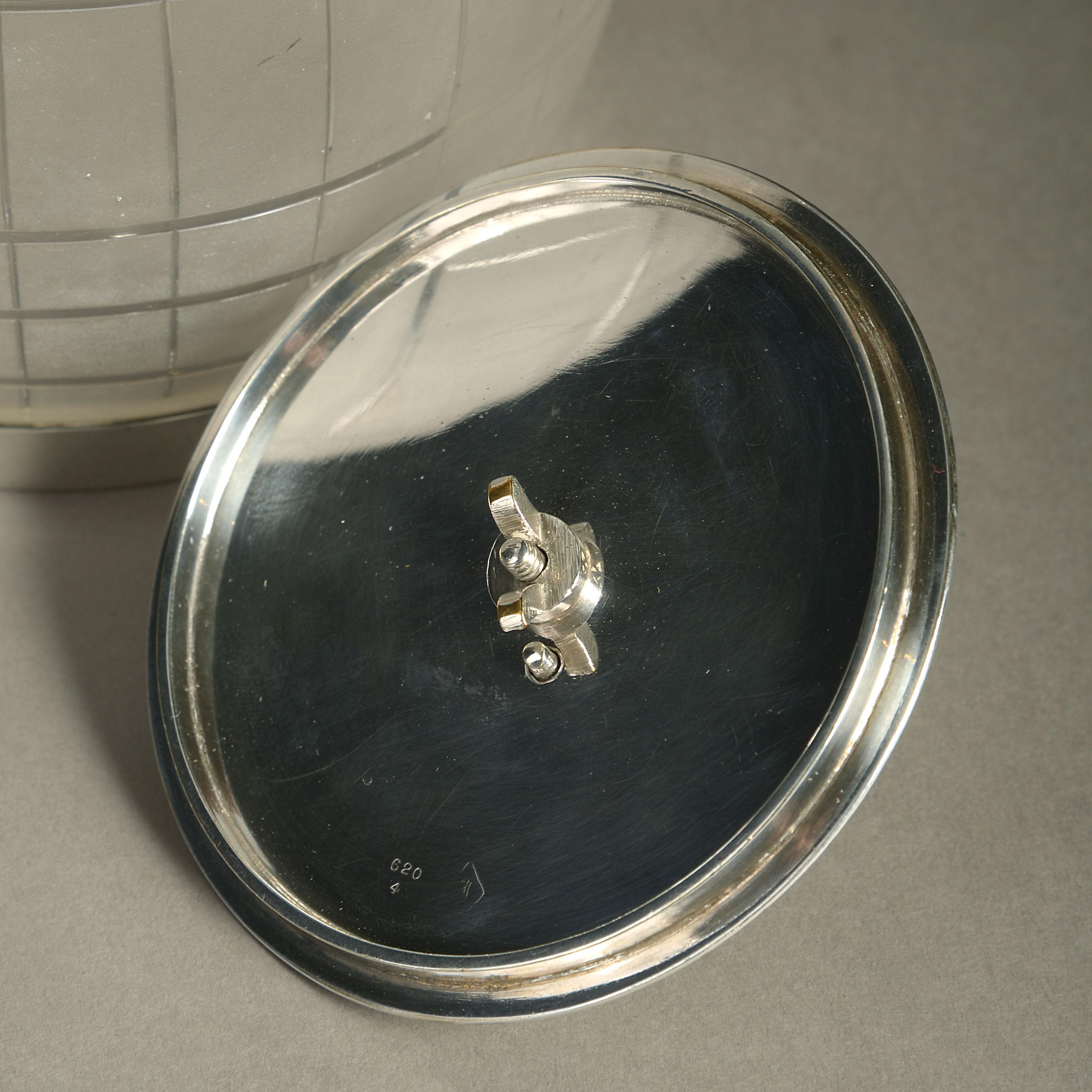 Edwardian Period Silver Plated and Glass Biscuit Barrel In Good Condition In London, GB