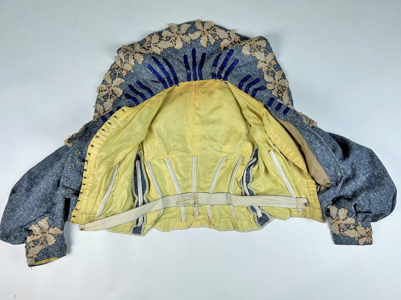 Robe de jour d'A Winter de l'époque édouardienne, en laine Chiné bleue - France Circa 1905 en vente 11