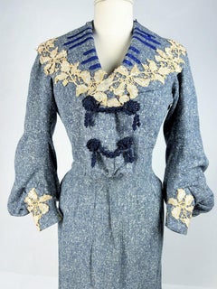 An Edwardian Winter day dress in blue Chiné wool - France Circa 1905