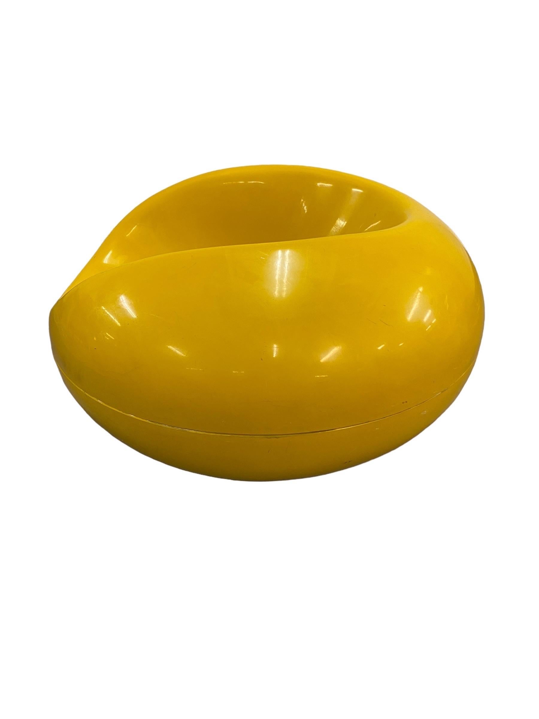 Mid-20th Century Yellow Eero Aarnio Iconic Pastilli 'Pastille' Chair, Fibreglass Asko, 1960s For Sale