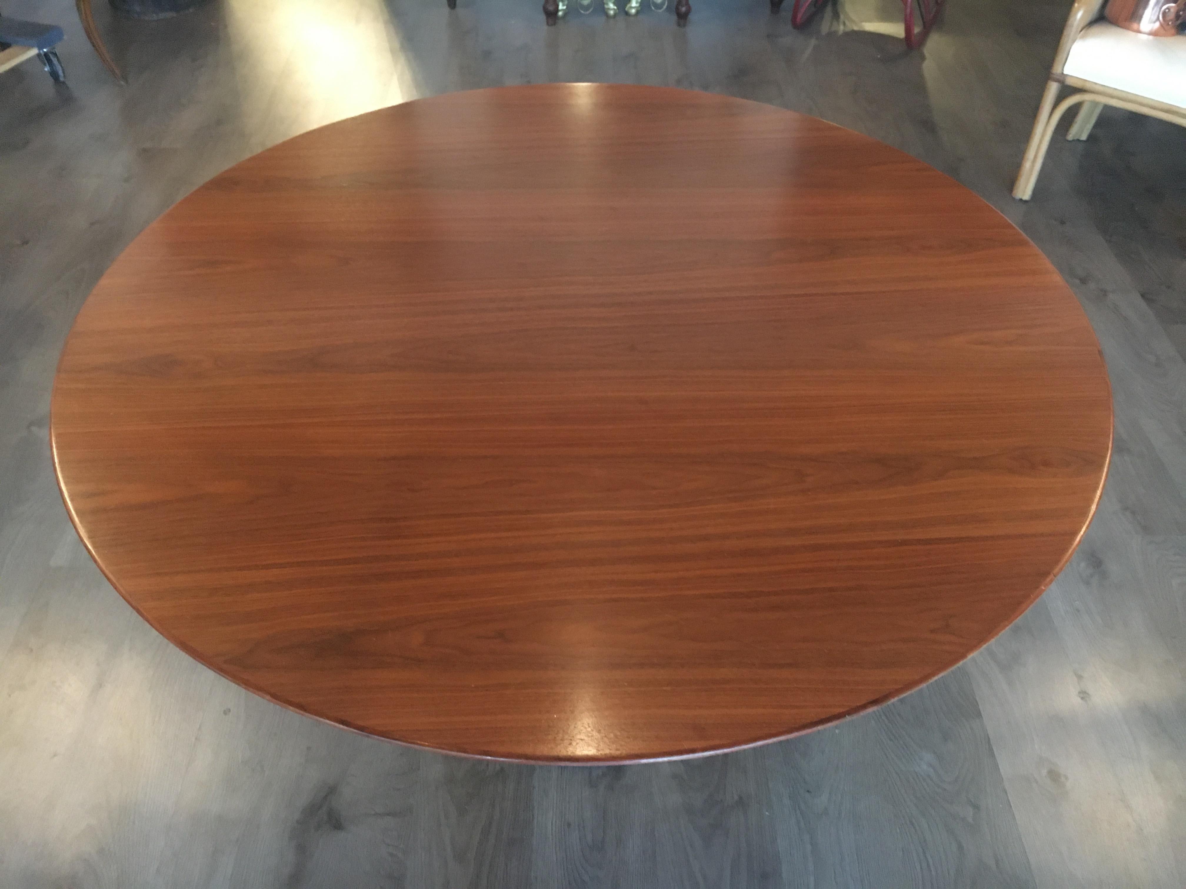 black tulip dining table