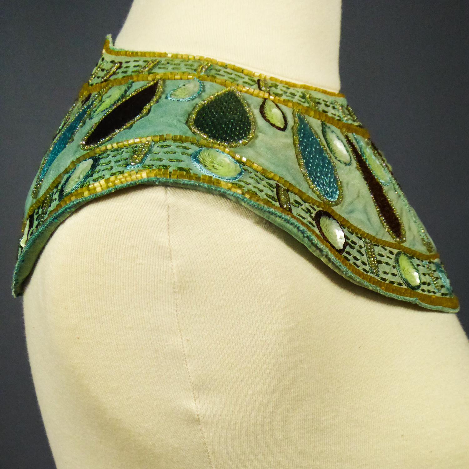 An Egyptian-style Jewellery Collar Circa 1940/1960 7