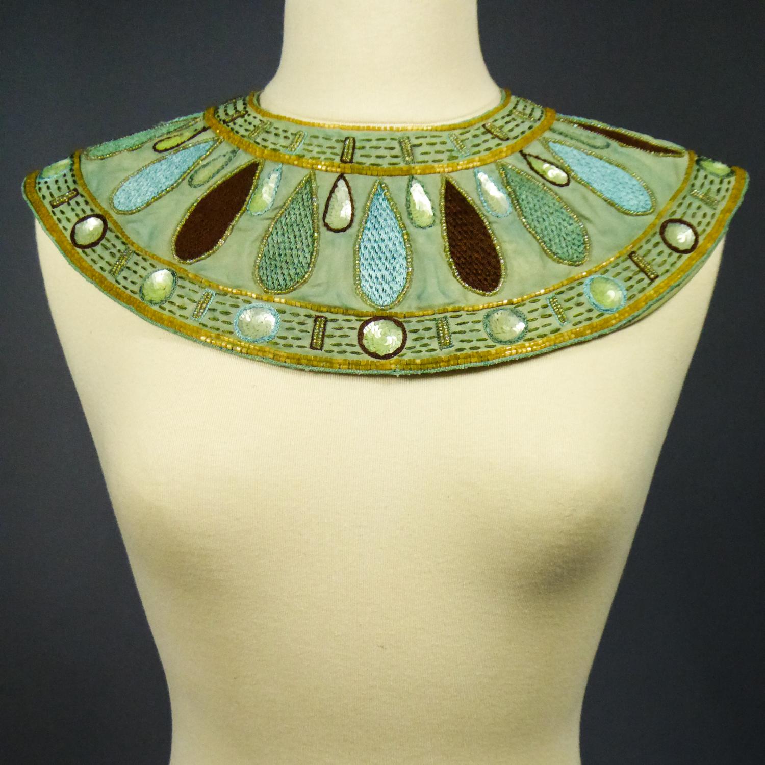 An Egyptian-style Jewellery Collar Circa 1940/1960 3