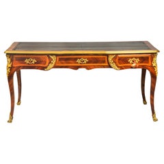 Bureau plat Louis XV du XVIIIe siècle