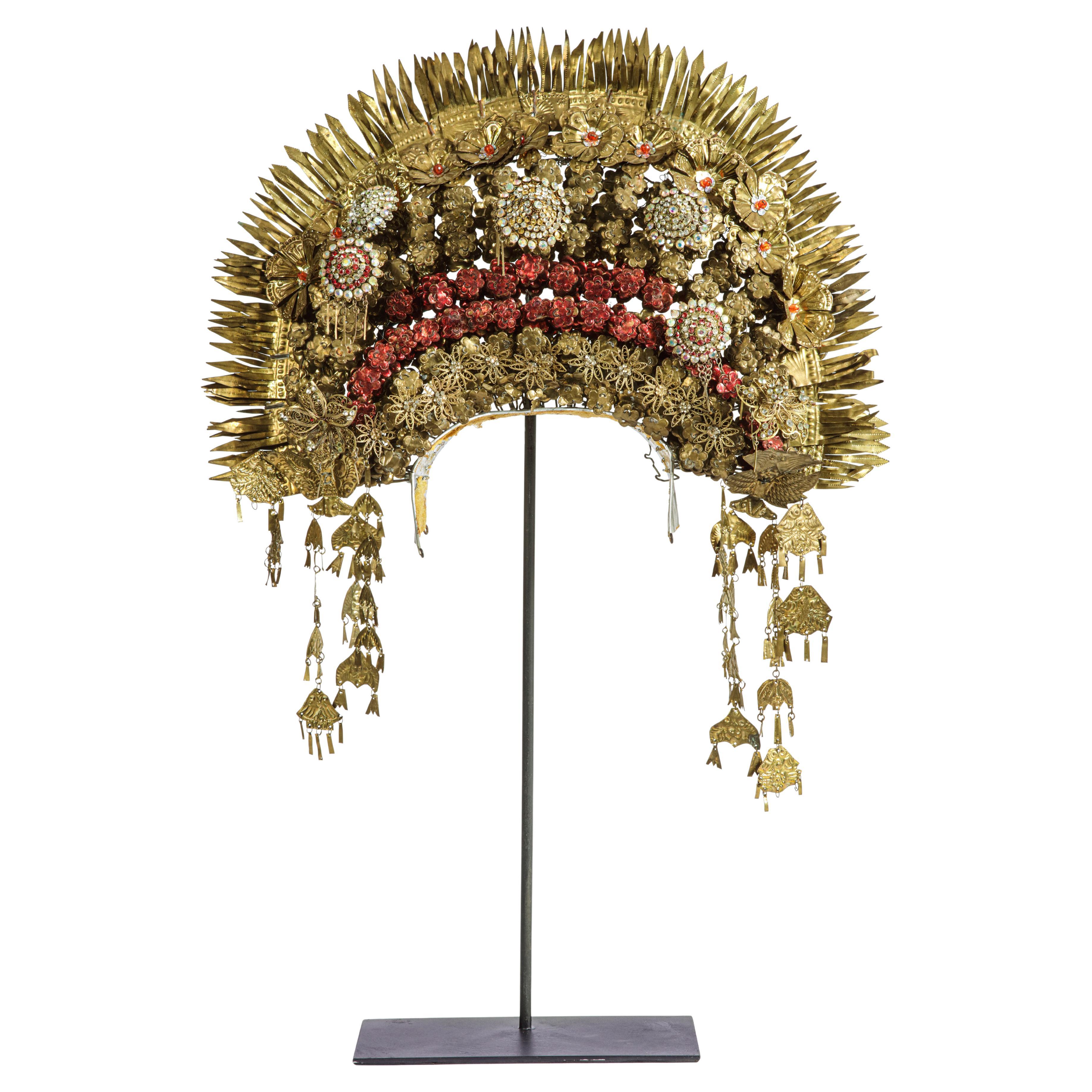 An elaborate Minangkabau gem-set brass floral wedding crown or 'Suntiang' For Sale