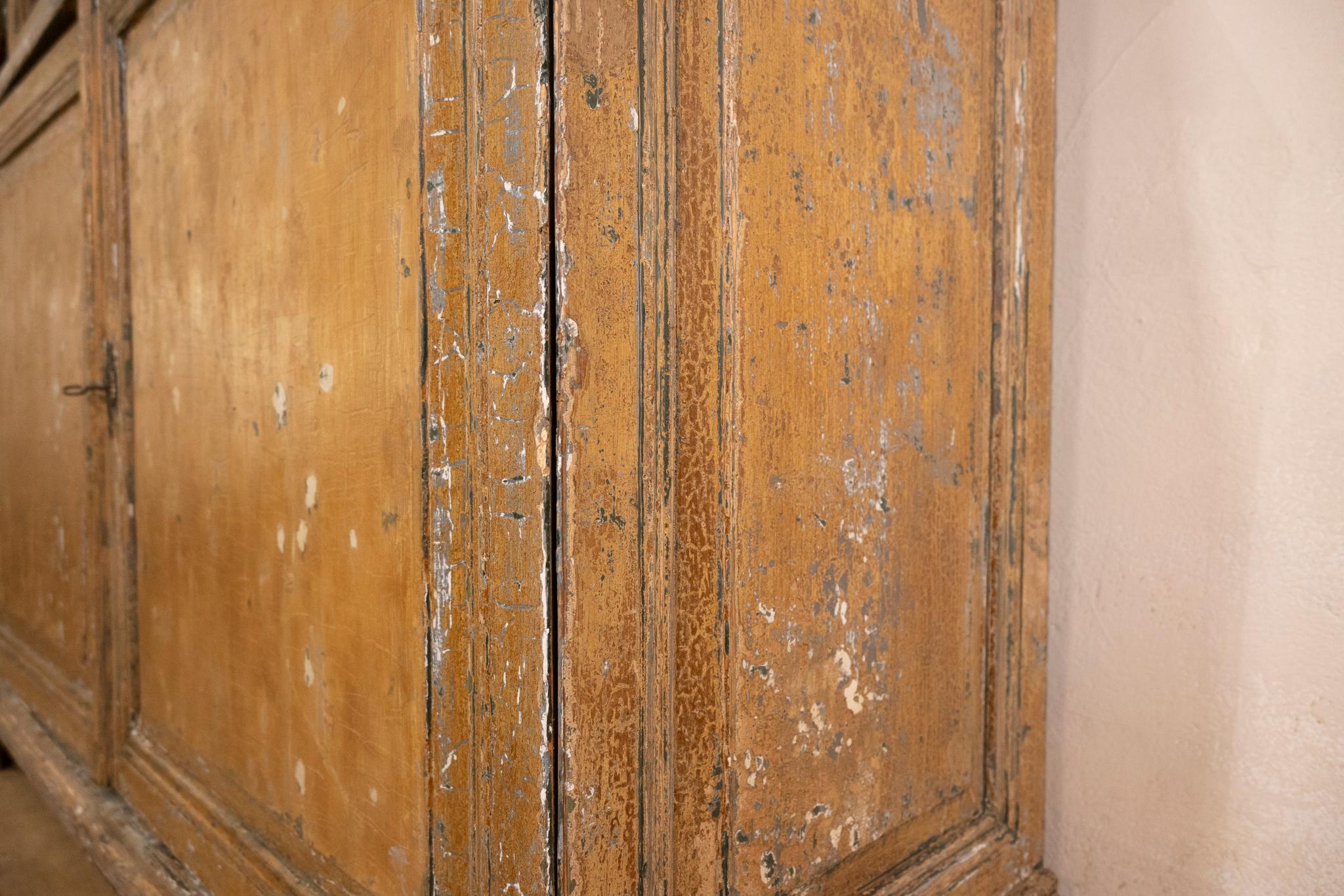 18th Century Dutch Dry Scraped Glazed Vitrine Cabinet For Sale 6